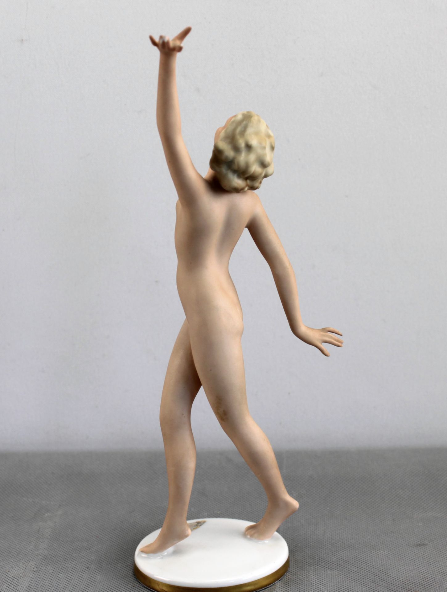 Porzellanfigur "Nackte Tänzerin" Gerold & Co.Tettau, Mod. 6340, nach 1949 - Bild 3 aus 4