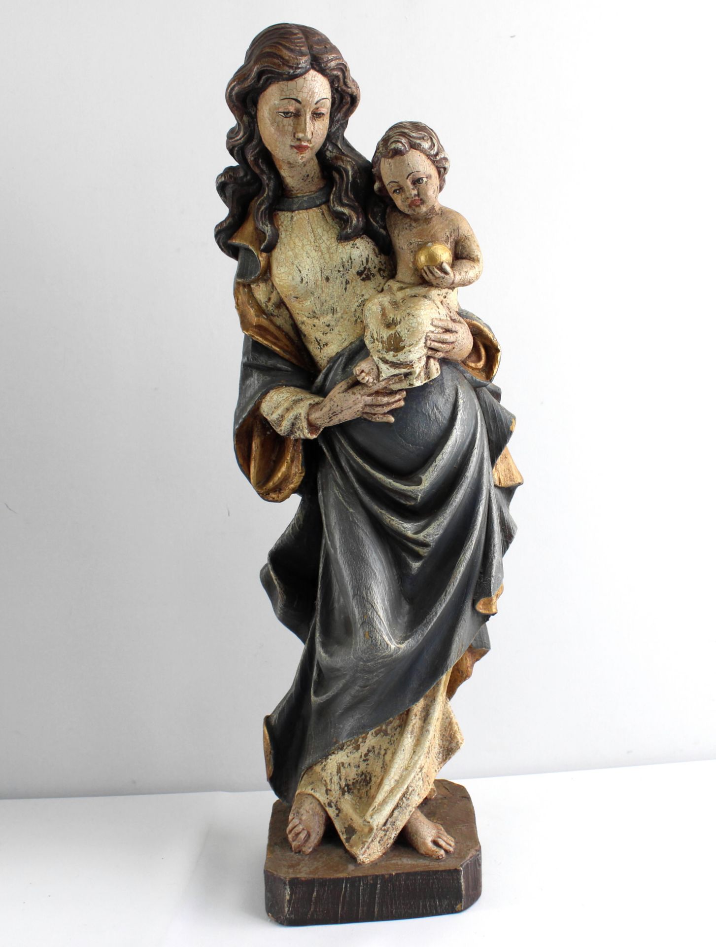 Madonna mit Kind, polychrome Fassung, Kunstguss, 2.H.20.Jh., H. 58 cm