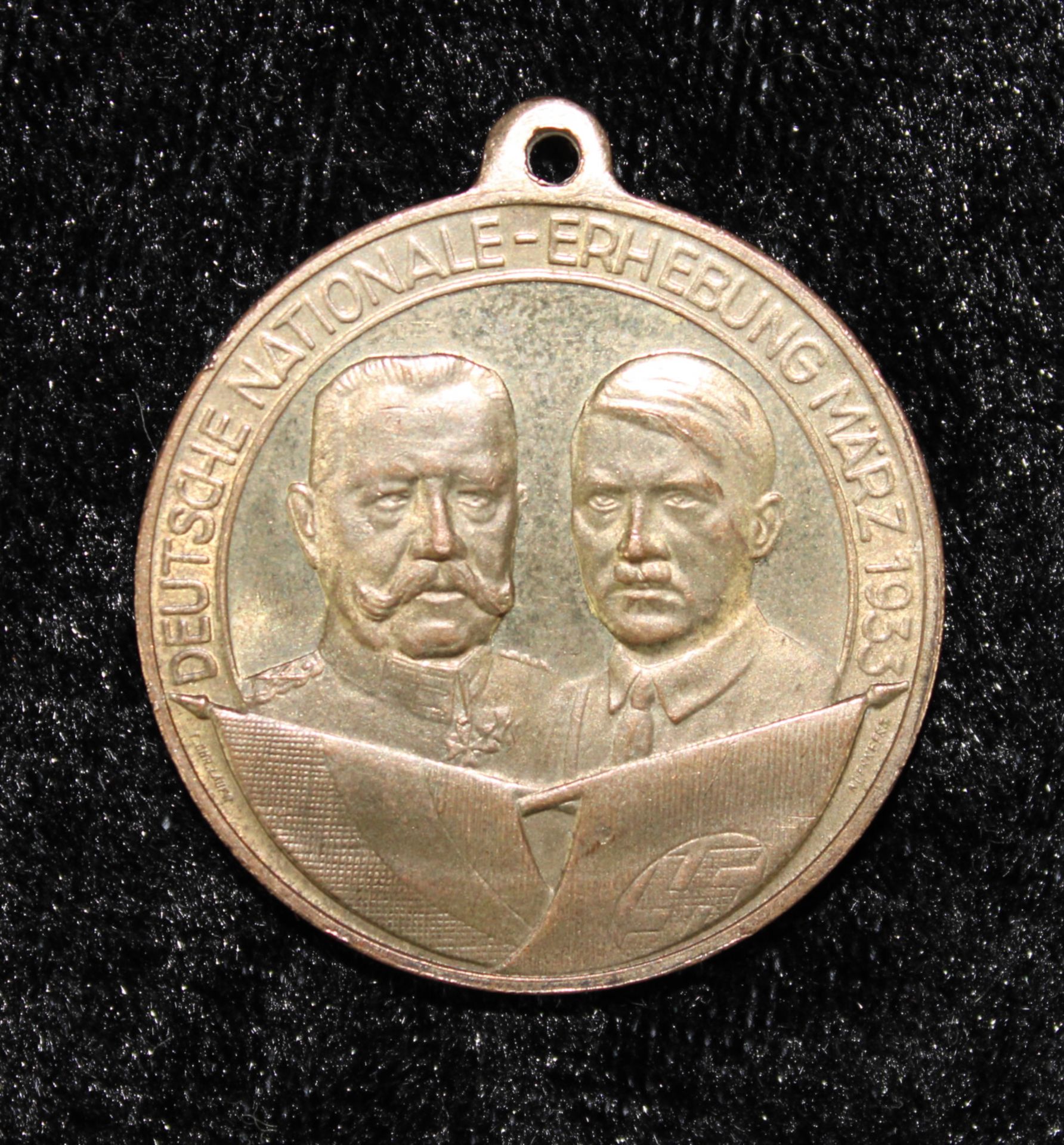 Bronzemedaille, vergoldet, Deutsche nationale Erhebung März 1933, Ø 30 mm, D.R.G.M.