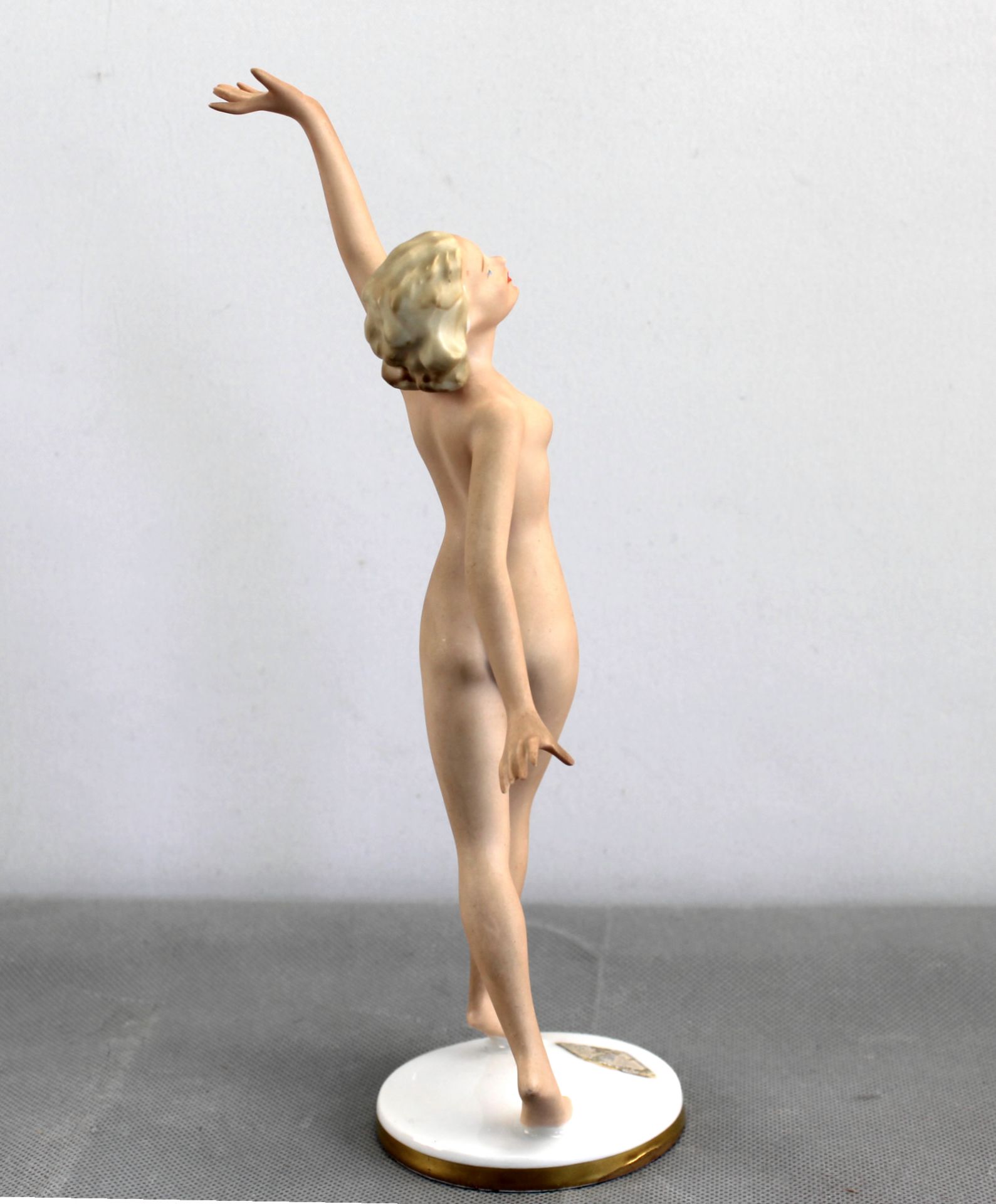 Porzellanfigur "Nackte Tänzerin" Gerold & Co.Tettau, Mod. 6340, nach 1949 - Bild 2 aus 4