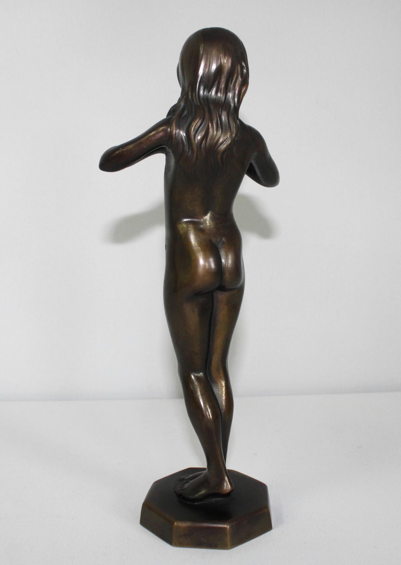 Bronze "Mädchenakt" um 1905, Anton Krautheimer (*1879 München-1956 ebd.), attr., H: 25 cm - Bild 2 aus 3