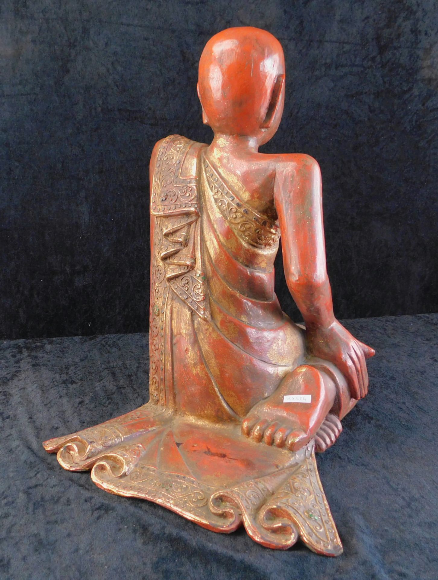 Sariputta, Schüler Buddhas, große kniende geschnitzte Holzfigur, H: 50 cm - Image 4 of 7