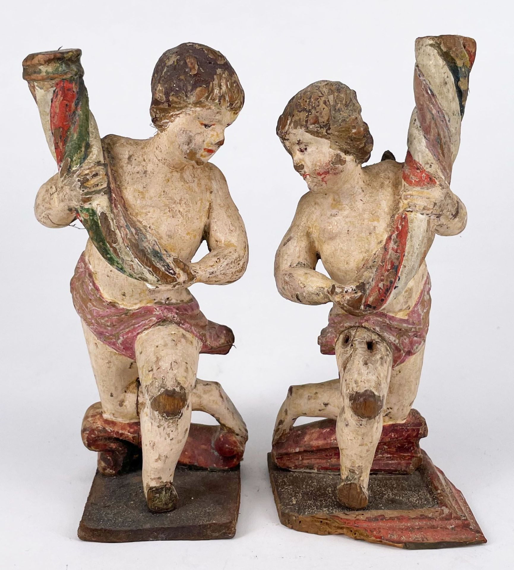 Konvolut religiöse Figuren, 18./19. Jh.: Paar Leuchterengel, Holz, farbig gefasst, Altersspuren, - Image 5 of 5