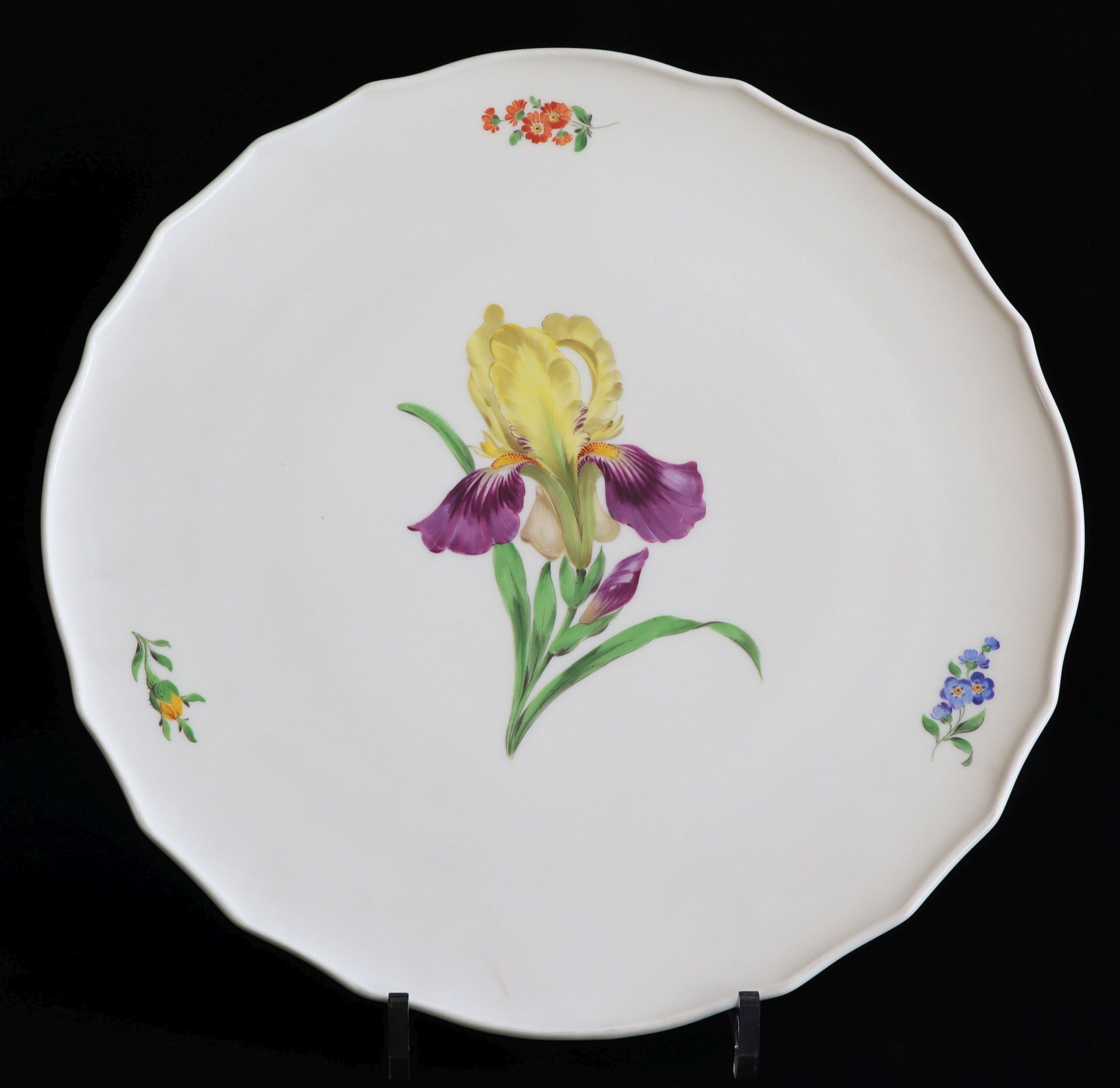 Meissen, Konvolut, Bunte Blume, 41 Teile, Schwertermarken: 11 Dessertteller, 4. Wahl; 8 Tassen, - Image 5 of 5