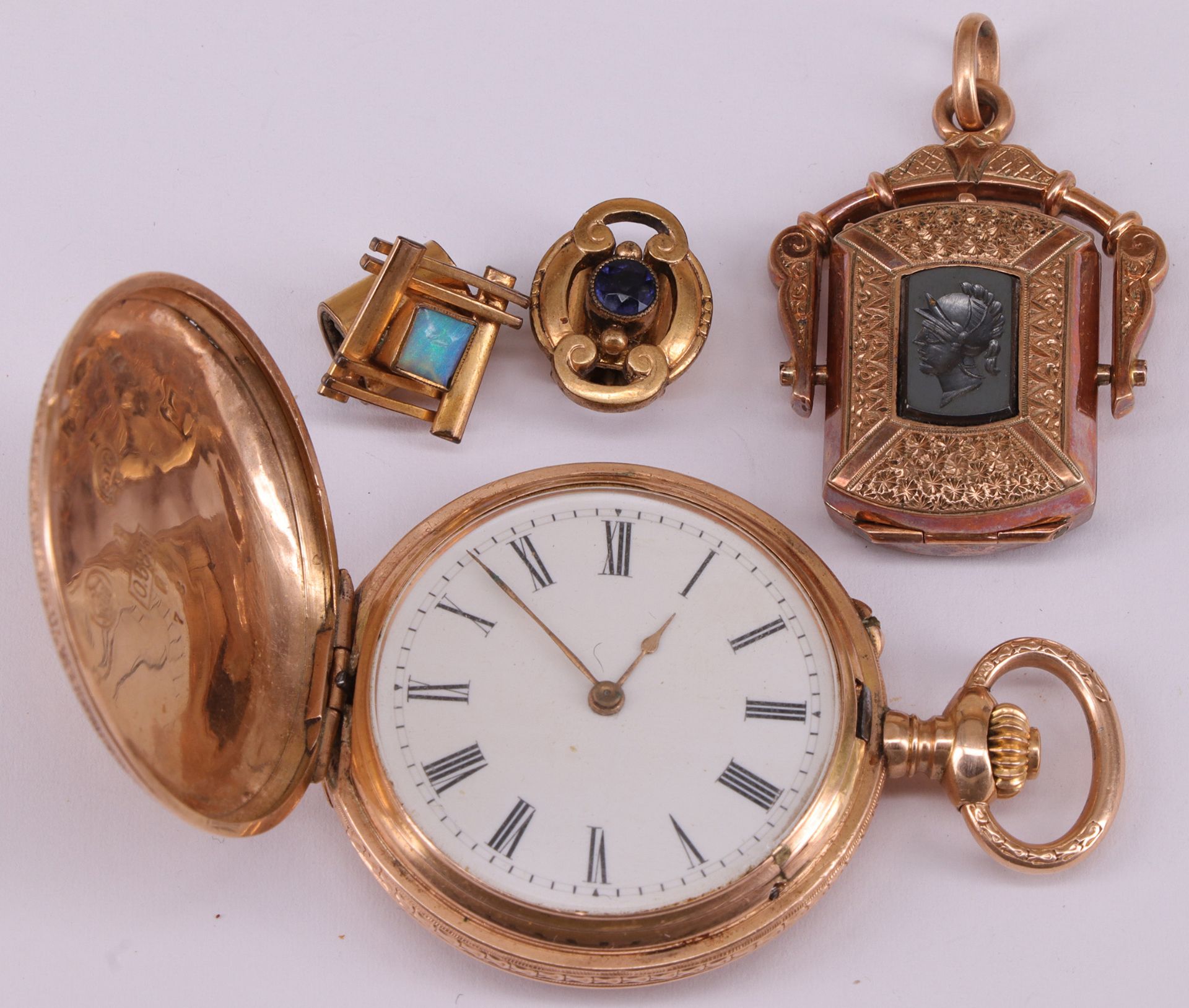 Frackuhr, 585er Roségold, Uhr läuft nicht an, Zwischendeckel Gold, Altersspuren, D. 3,4 cm, 31 g;