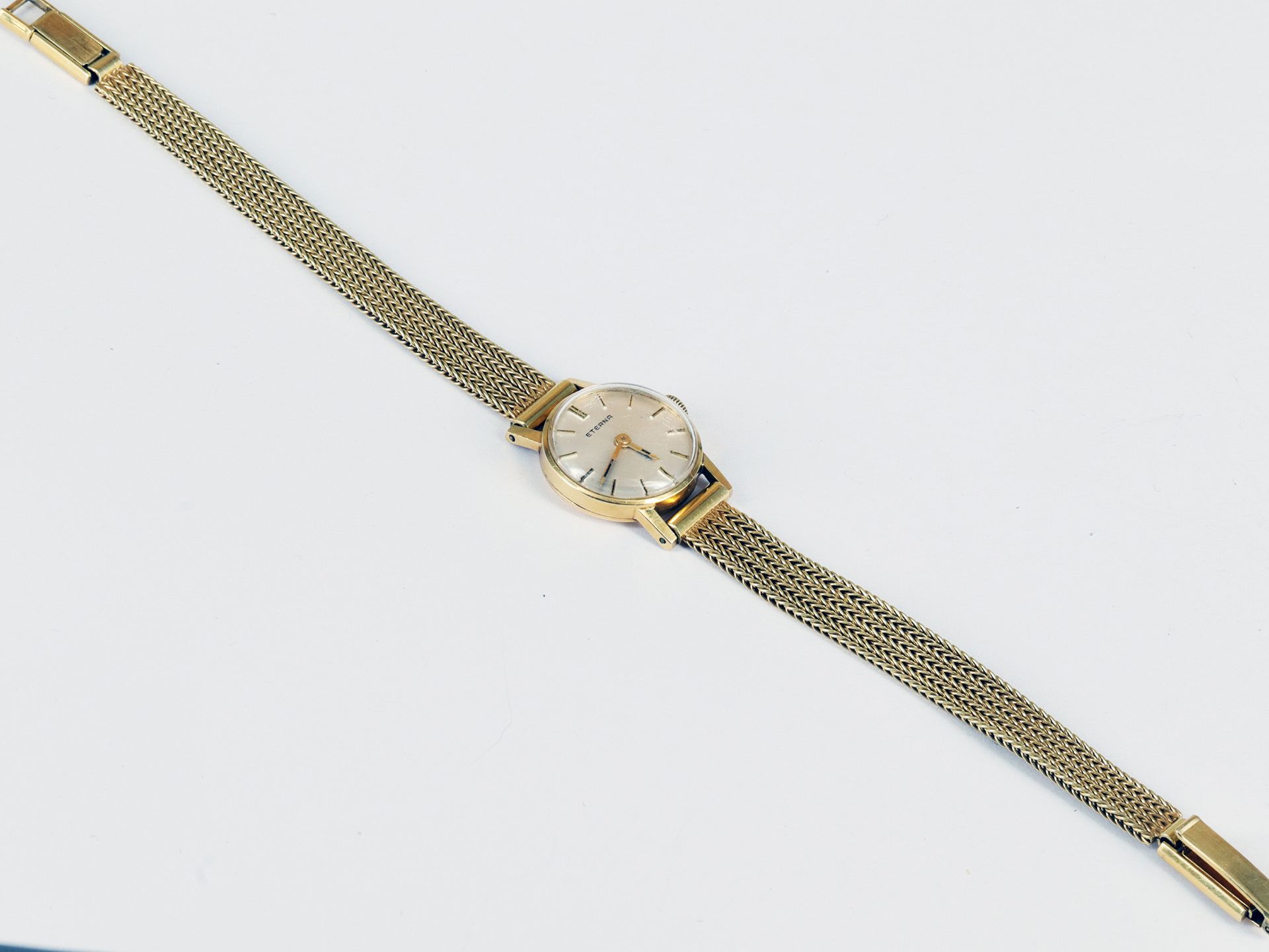 Eterna, Damenarmbanduhr mit Band, 585er Gelbgold, gepunzt, Gehäuse Nr. 5099009, Uhr läuft (Werk - Image 2 of 3