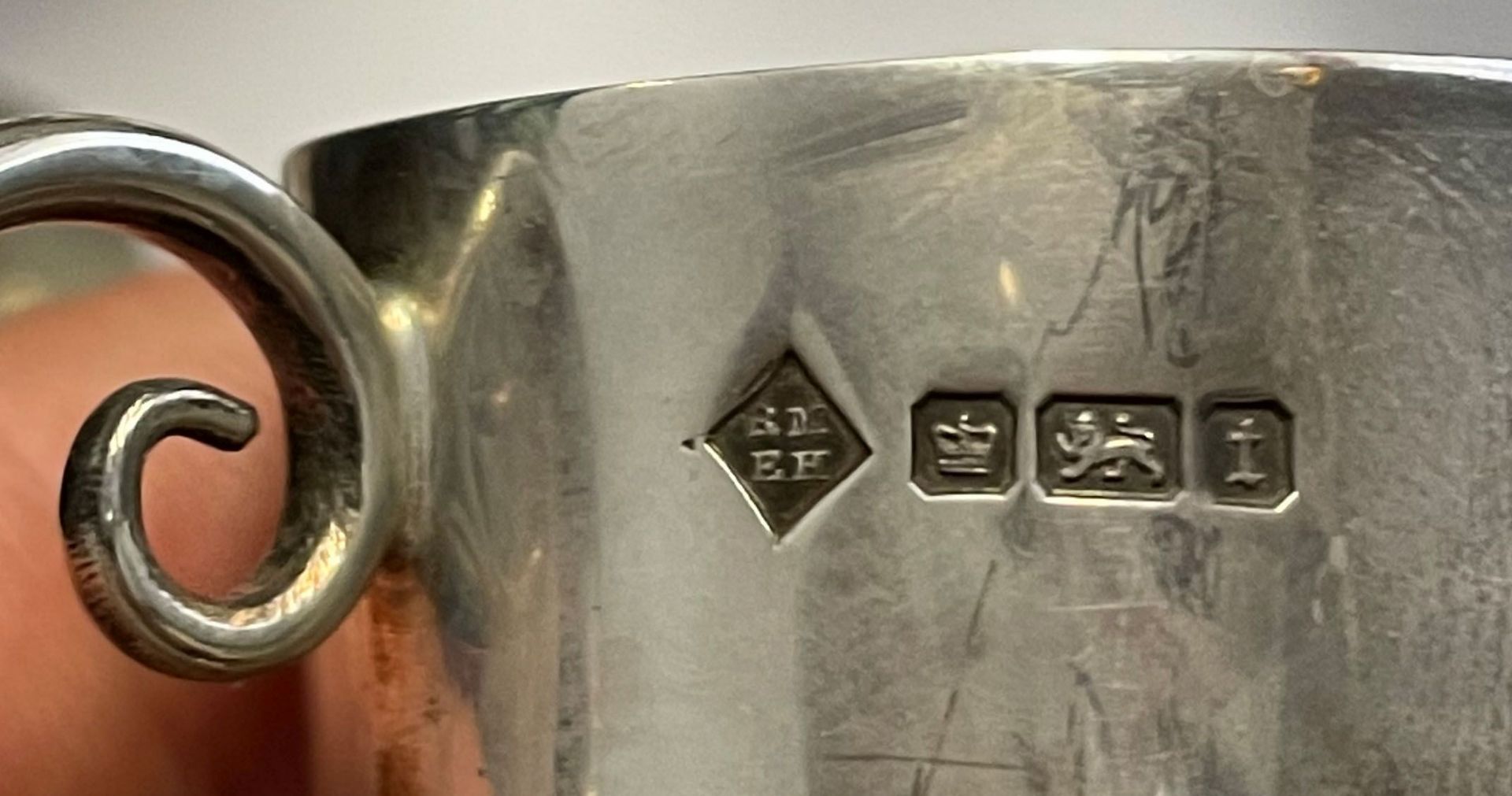 6 Schnapsstamperl Silber, Schnapsbecher mit Henkel, englisch, 925er Silber, Höhe 7 cm / Silver - Bild 3 aus 3