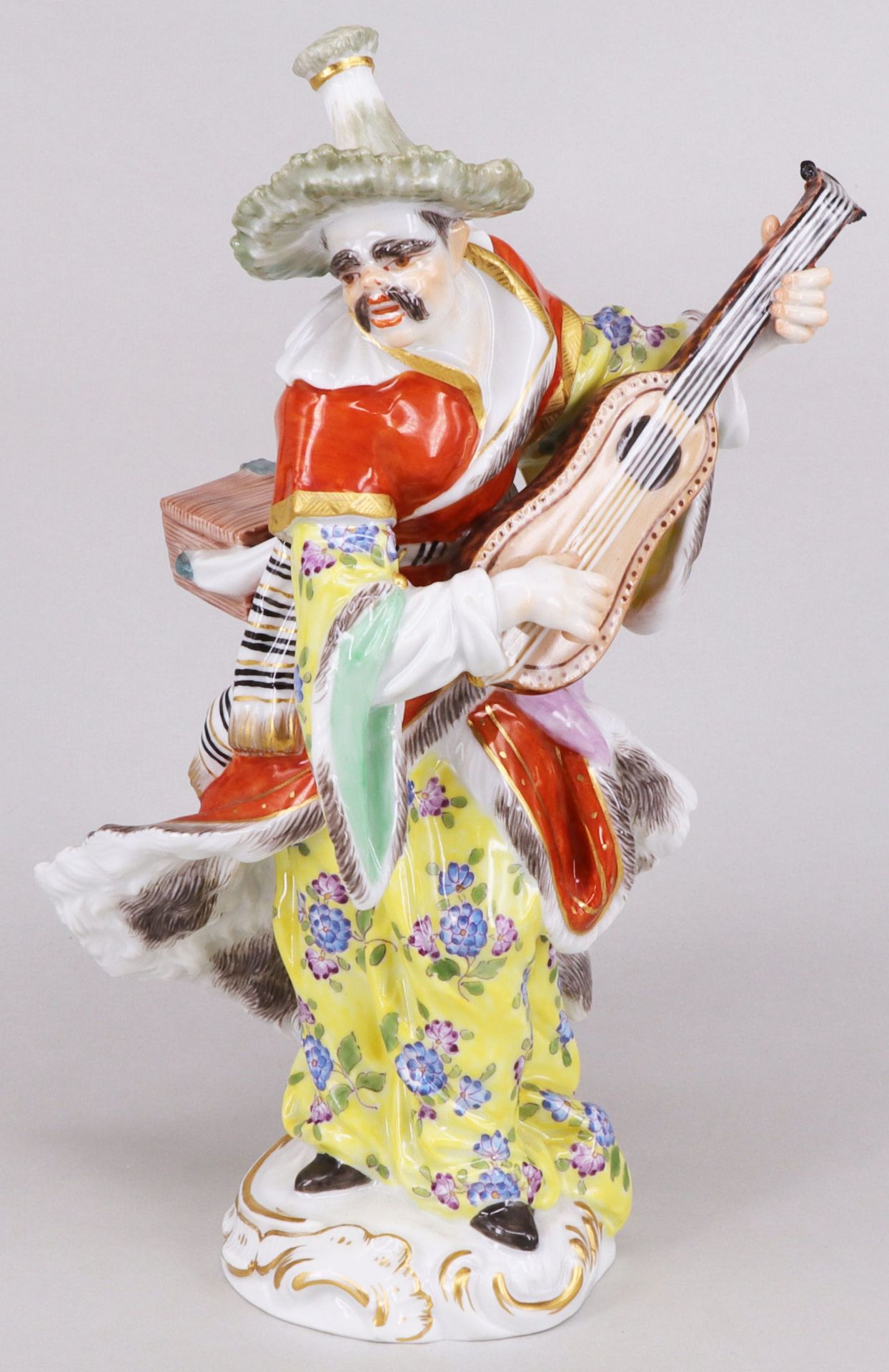 Meissen, Malabar. Modell Friedrich Elias Meyer 1751, Modellnr. 1569, Musiker mit Mandoline,