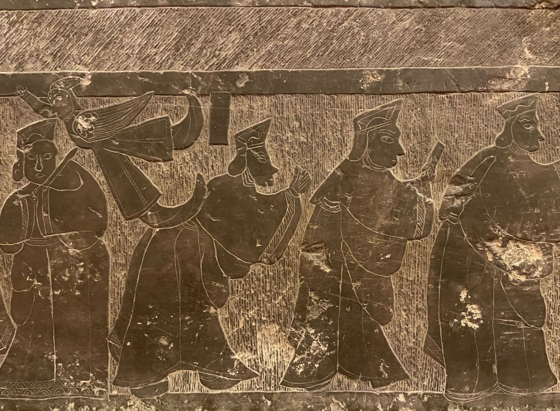 Han-Dynastie (206 vor Chr. bis 220 n. Chr.), Grabrelief, grauer Schiefer, Teil einer Grabkammer. - Image 4 of 5