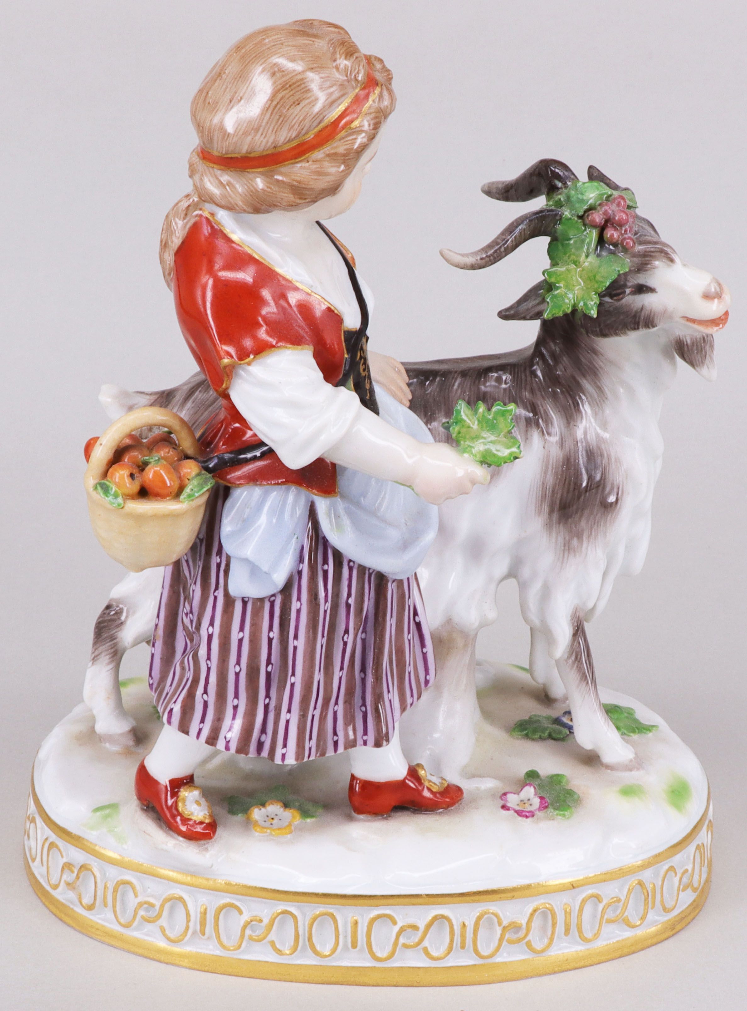 Meissen, Mädchen mit Ziege, Porzellan, farbig und gold staffiert, Modellnr. H81 128, 1. Wahl, - Image 3 of 6