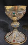 Messkelch, deutsch, div Punzen 800er Silber vergoldet, (Fuß gefüllt) Gesamtgewicht 895 gr,