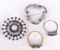 4 Schmuckstücke, 585er GG u. WG (teils geprüft), 24,6 g, mit Perlen, Diamanten und Saphiren: