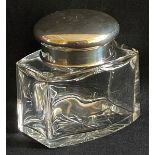 Großes Glasgefäß mit Silberdeckel, um 1900, 835 Silber, gepunzt, Innenkante und Stopfen min.best.,