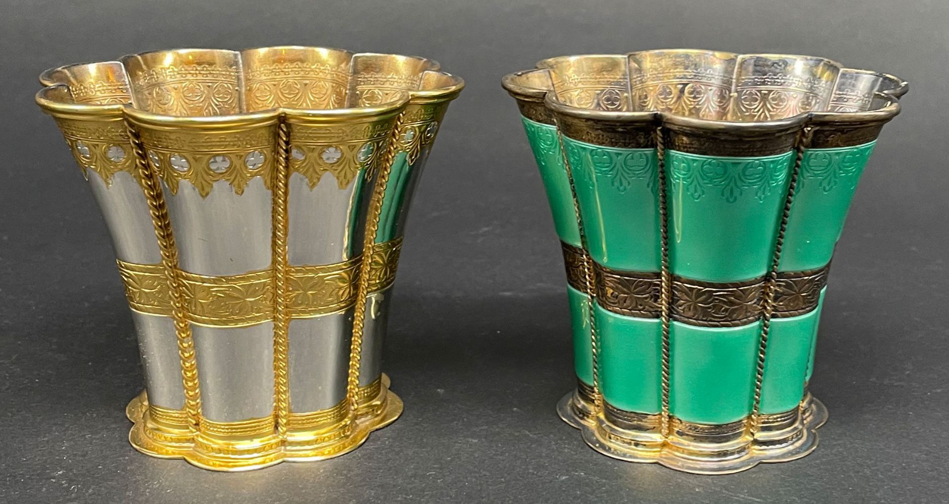 Zwei Margrethen-Becher, Sterling Silber, Denmark, A. Michelsen, 8-passige Form, mit vergoldeten