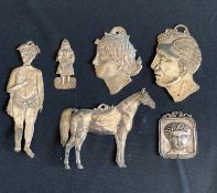 Konvolut Votivgaben Silberblech, mit Pferd, Köpfen, einem Mädchen und einem Jungen, zw. 5 und 15 cm