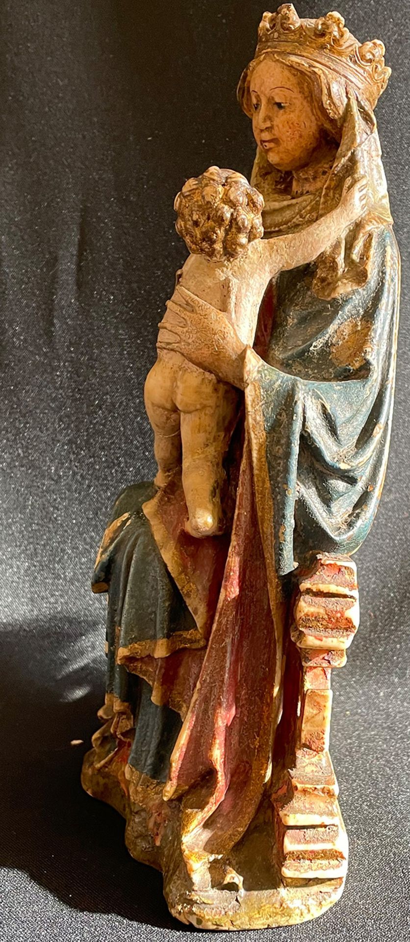 Madonna mit Kind, 17./18. Jh., Alabaster/Stein ?, Kopf des Kindes restauriert, Höhe 25,5 cm - Image 4 of 9