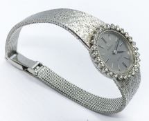 Omega Damenarmbanduhr, 750er WG 28 mit Brillanten, Originalschließe, gepunzt 750, L. 16,5 cm, 49,