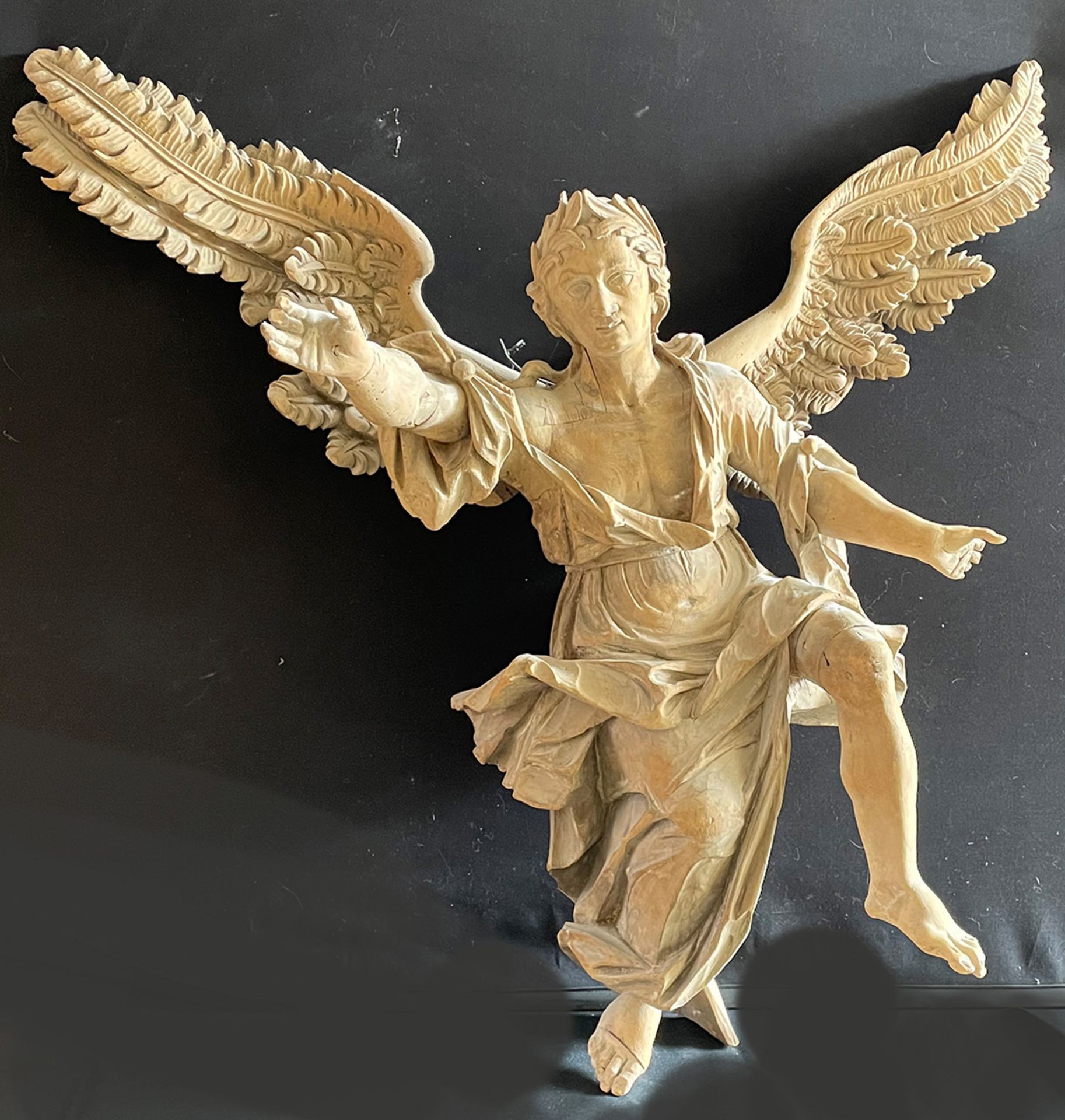 Engel, Holz, 18. Jh., große Barockplastik, großer Barockengel, Baroque angel made of carved wood, - Image 10 of 10