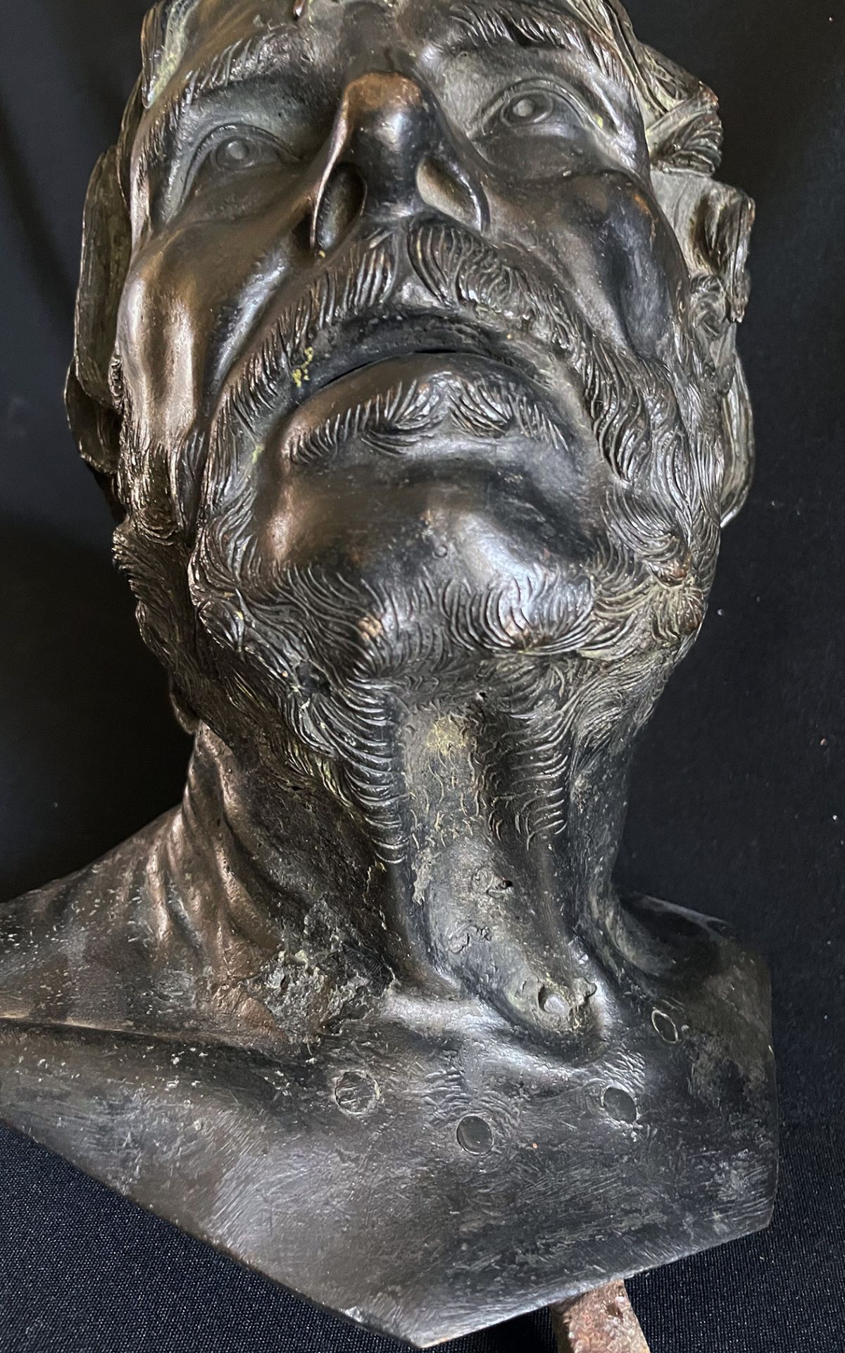 Unbekannter Künstler, 19. Jh., Männerkopf, sog. Pseudo-Seneca, Bronze. Auf kurzem Halsansatz - Image 7 of 7