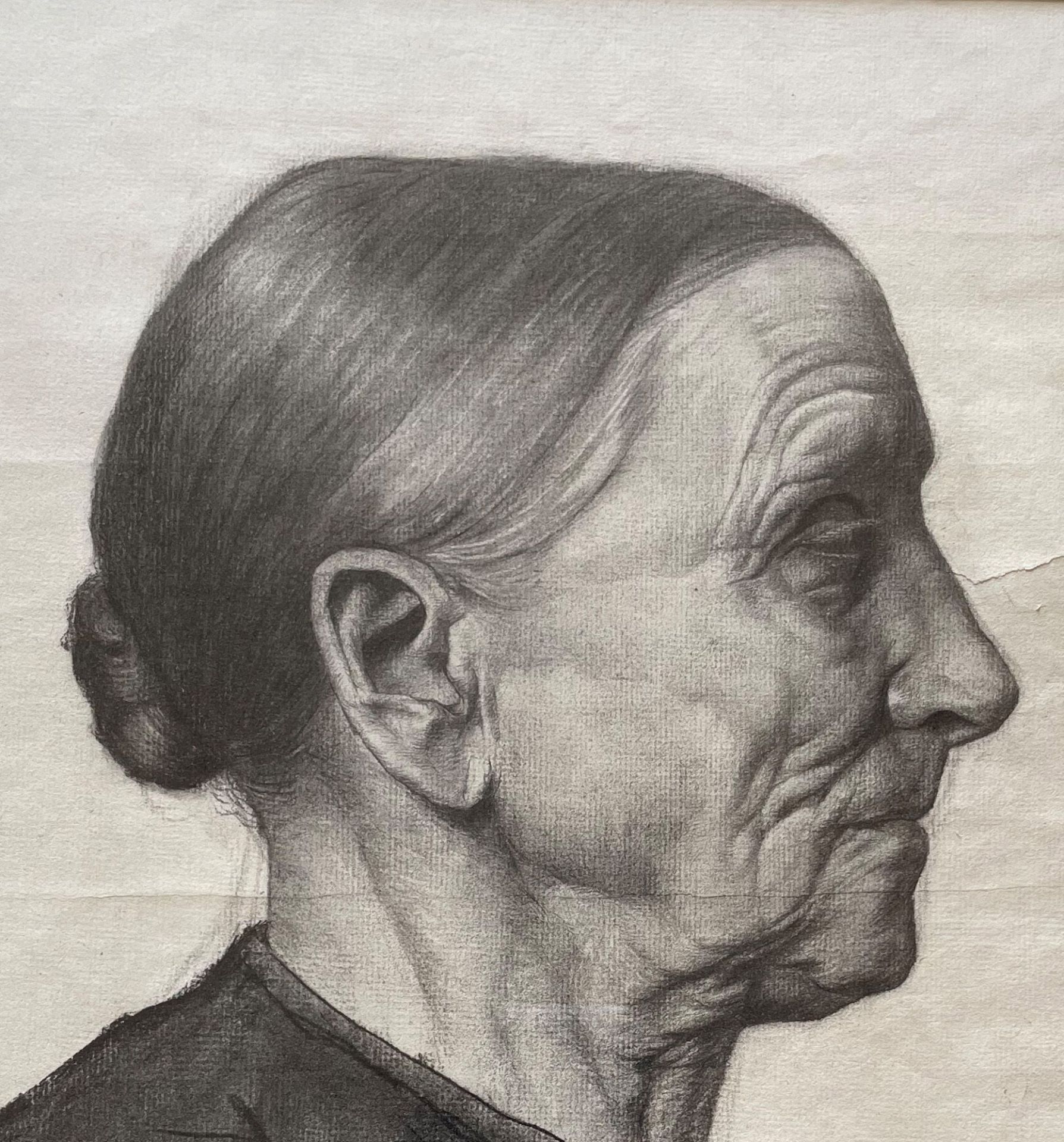 Portrait einer alten Dame im Profil, sehr ausdrucksstarke und feine Kohlezeichnung, monogr. "E - Image 3 of 3