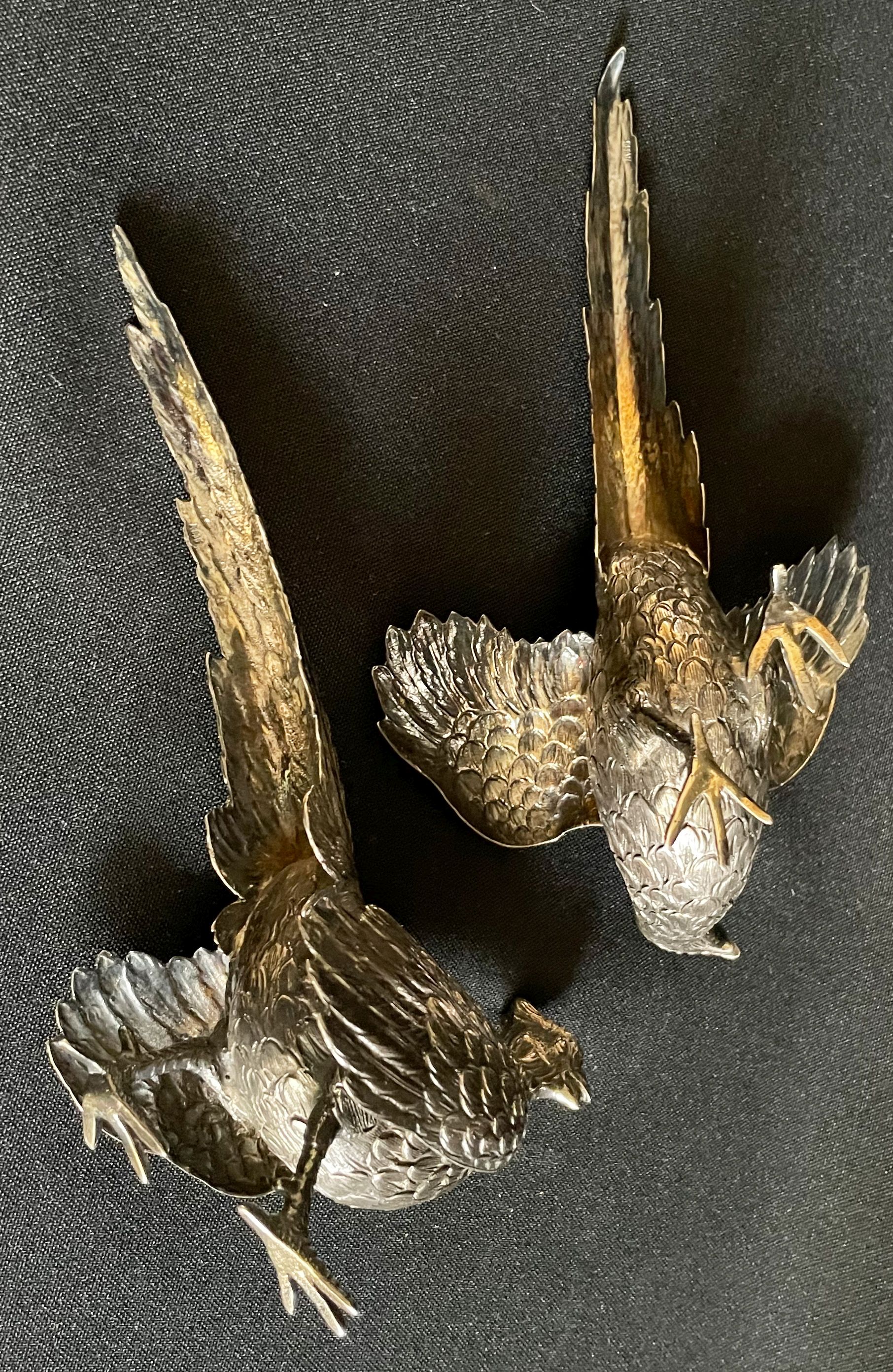 Paar Fasane, 835er Silber. Stehend, mit geöffneten Flügeln und langen Schwanzfedern, gepunzt, - Image 3 of 4