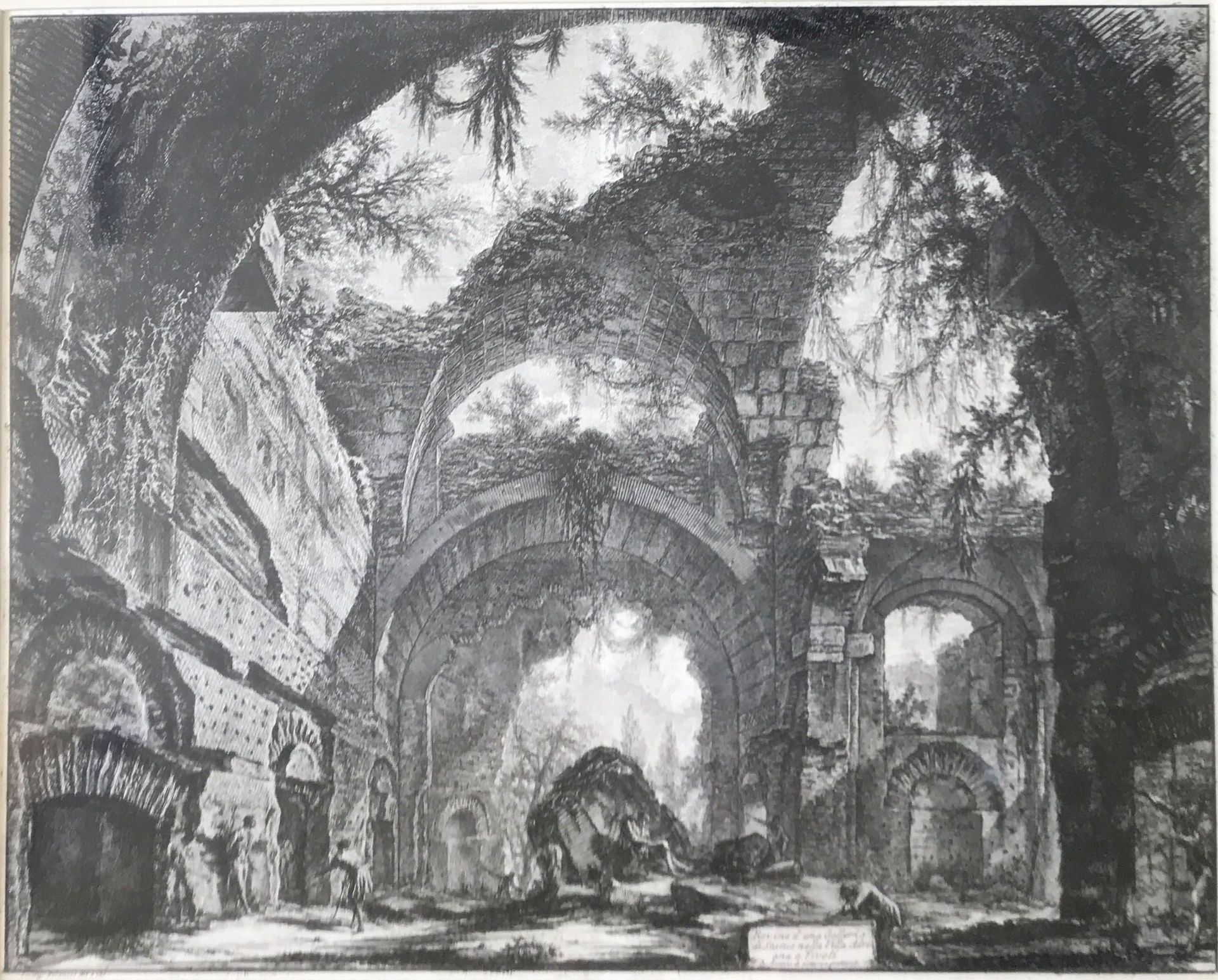 Giovanni Battista Piranesi (1720-1778), ''Rovine d´una Galleria di Statue nella Villa Adriana a - Image 3 of 6