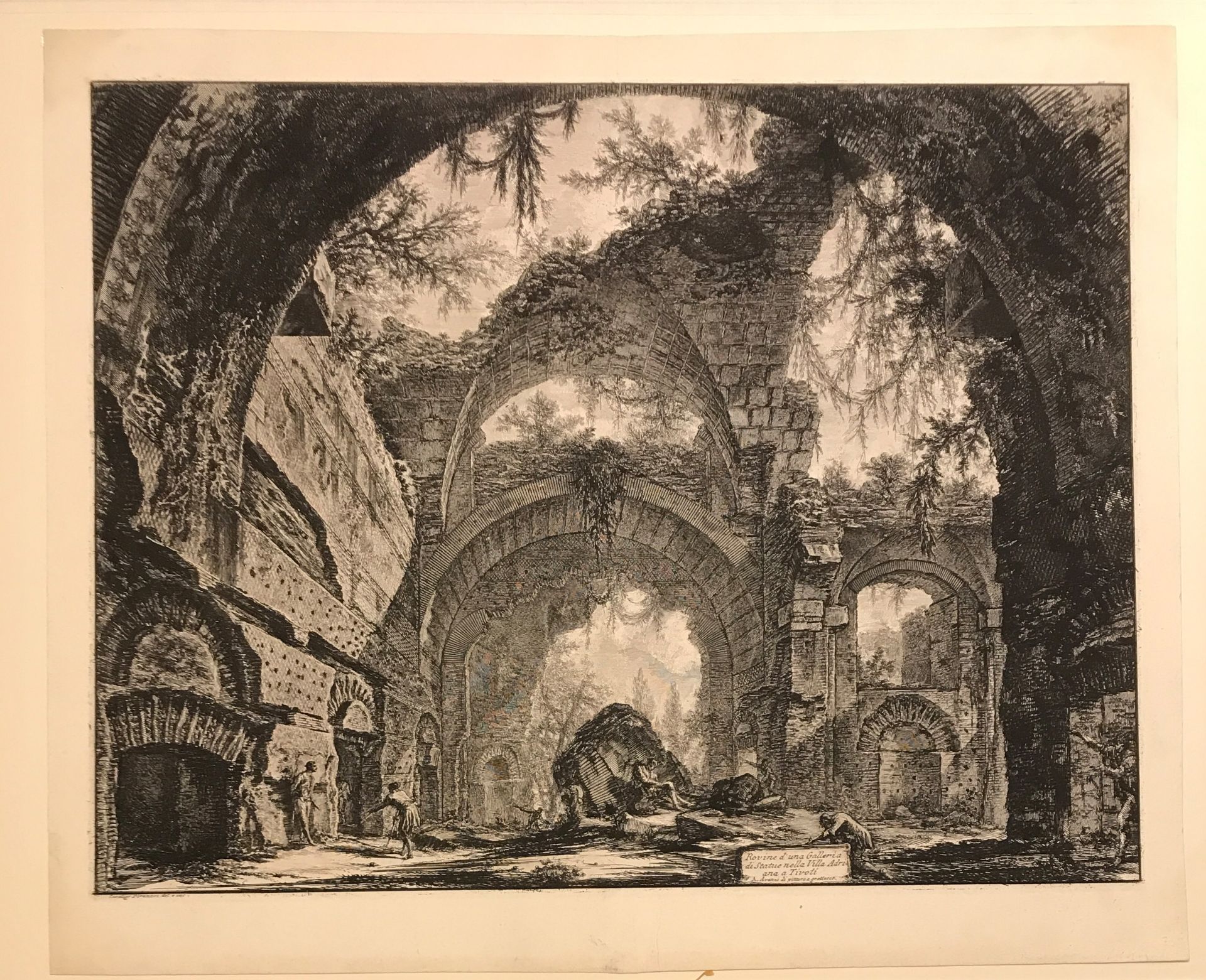 Giovanni Battista Piranesi (1720-1778), ''Rovine d´una Galleria di Statue nella Villa Adriana a - Image 4 of 6