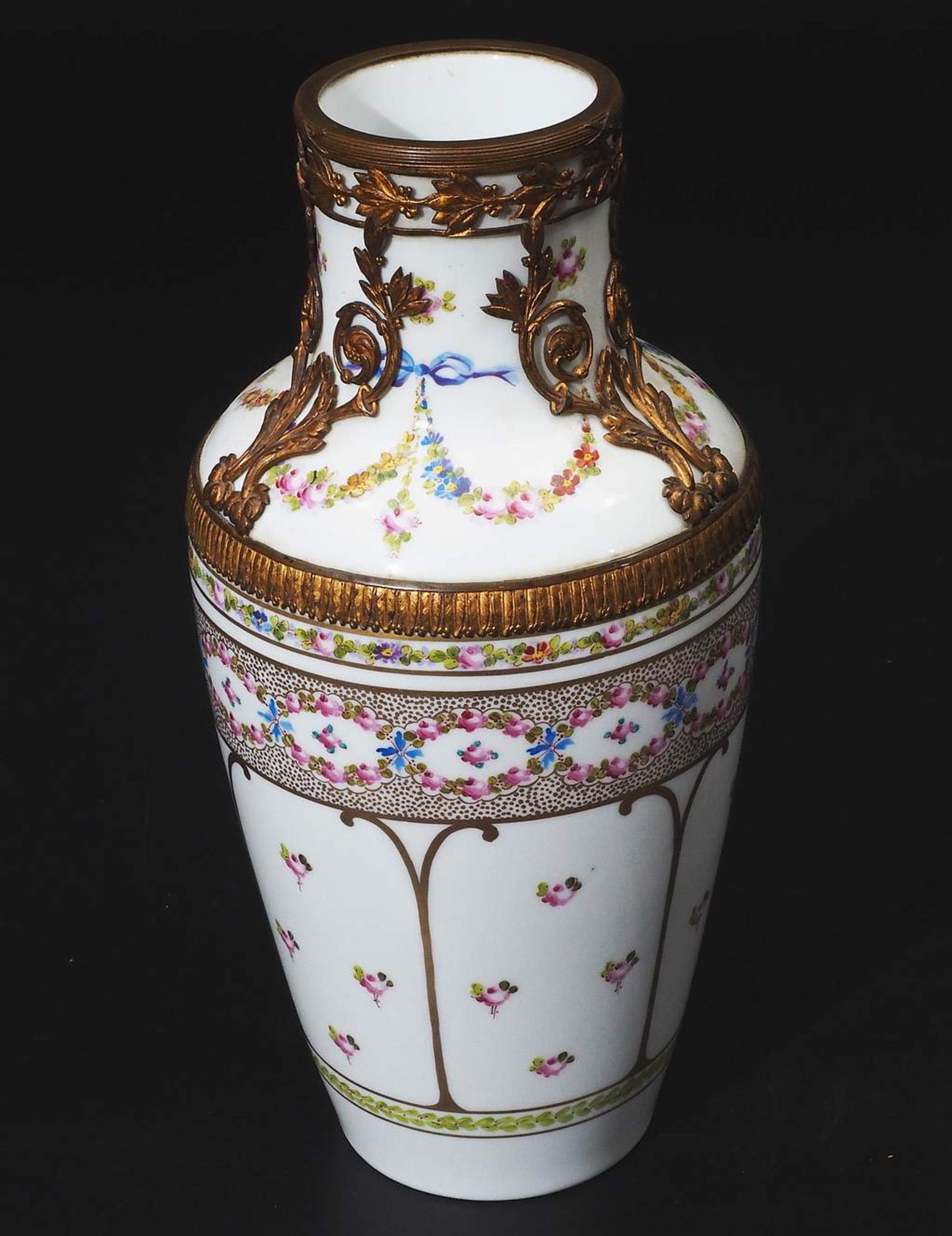 Ziervase, Sevres-Imitationsmarke, wohl Frankreich, um 1900. - Bild 3 aus 6