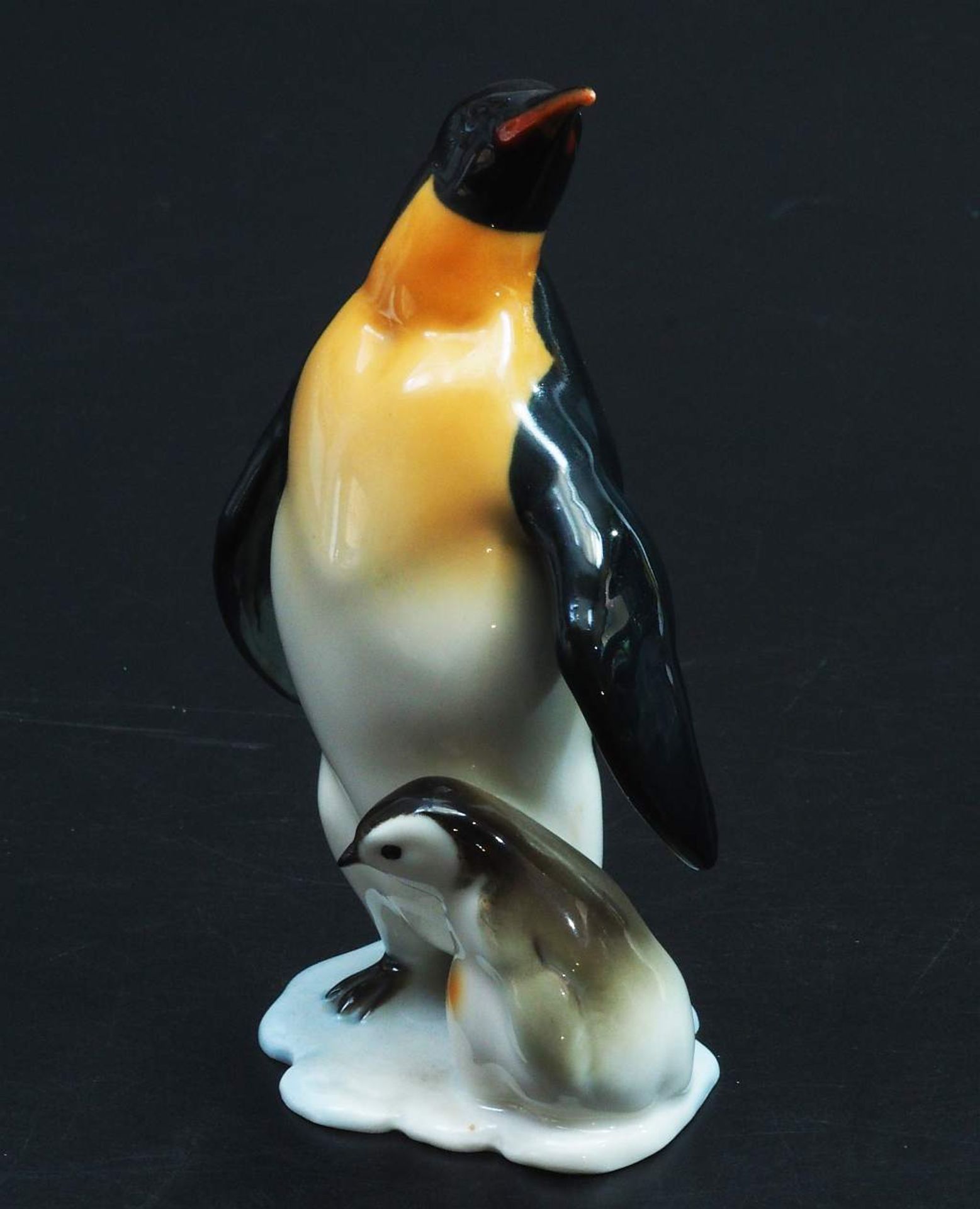 Figurengruppe Pinguin mit Jungem auf Sockel. HUTSCHENREUTHER/Germany. - Bild 4 aus 7
