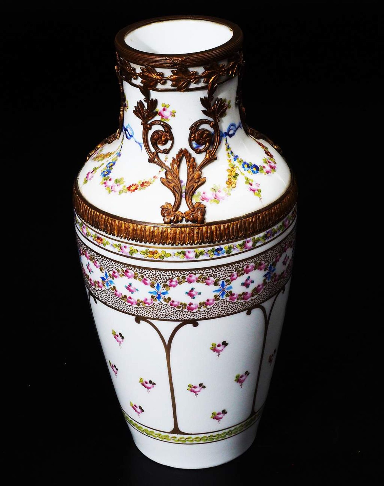 Ziervase, Sevres-Imitationsmarke, wohl Frankreich, um 1900. - Bild 2 aus 6