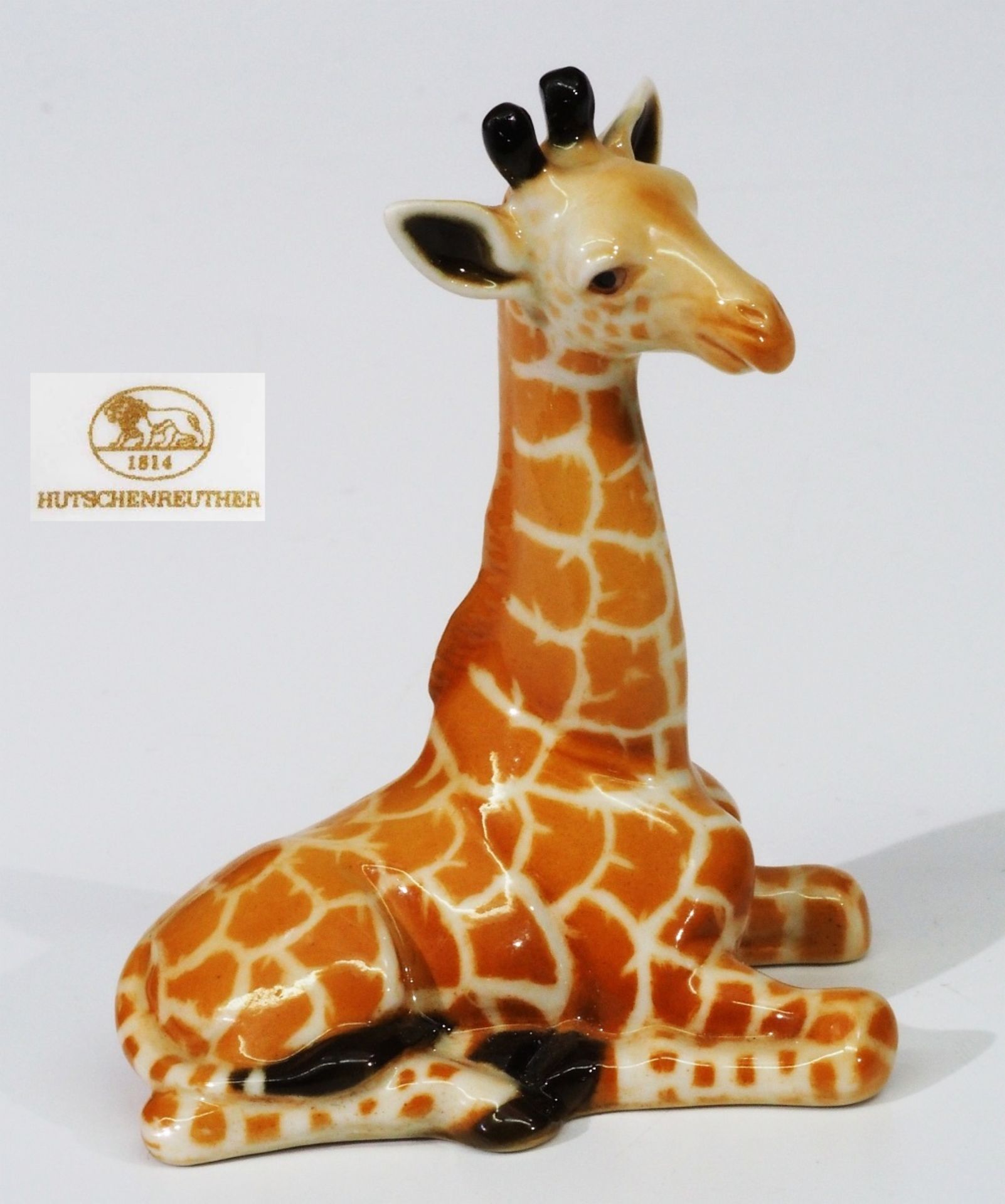 Miniatur "liegendes Giraffenbaby", HUTSCHENREUTHER, nach 1980.