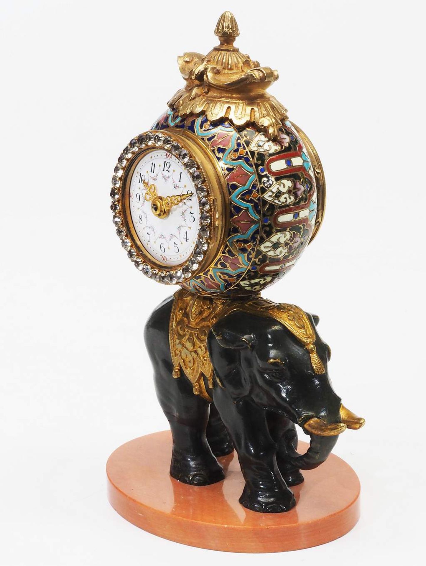 Bronzeelefant mit Uhr. - Bild 3 aus 8