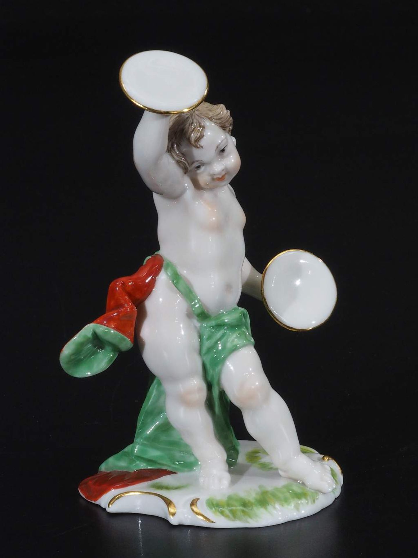 Putto mit Schlagbecken. NYMPHENBURG, Modell Nr. 346. - Bild 3 aus 7