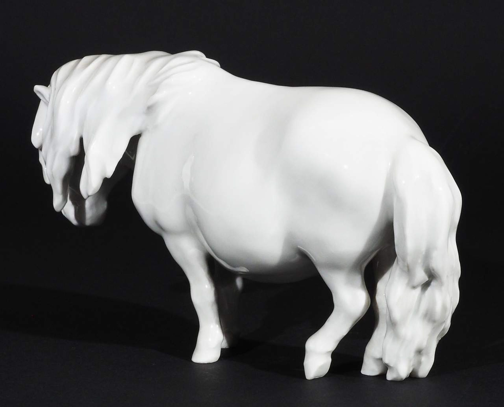 Shetland Pony, MEISSEN, nach1954 , Entwurf Heinrich Dranke (1903 Ratsiek - 1994 Berlin). - Image 5 of 7