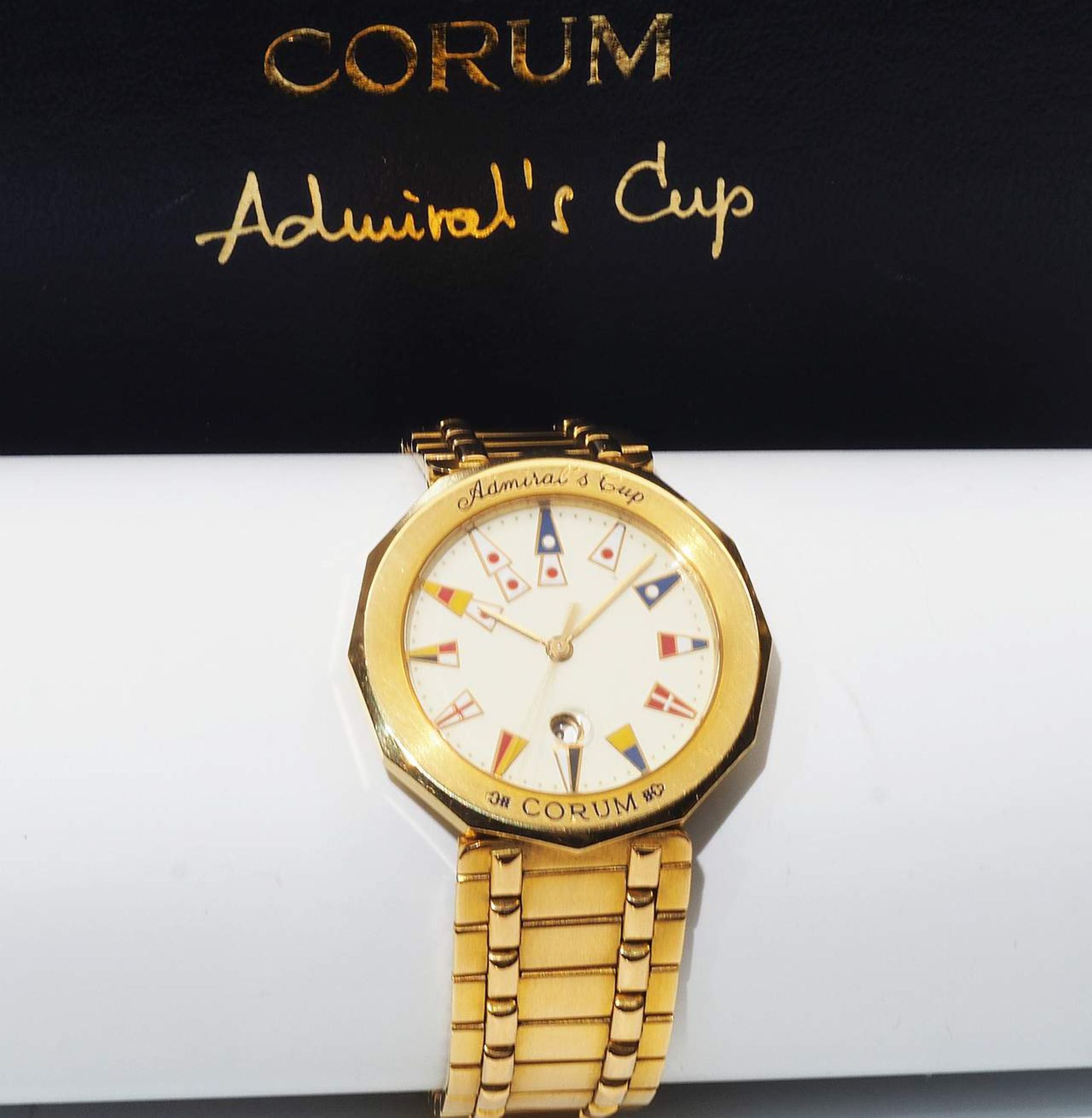 Armbanduhr CORUM "Admirls Cup", unisex, 750er Gelbgold. - Image 2 of 7