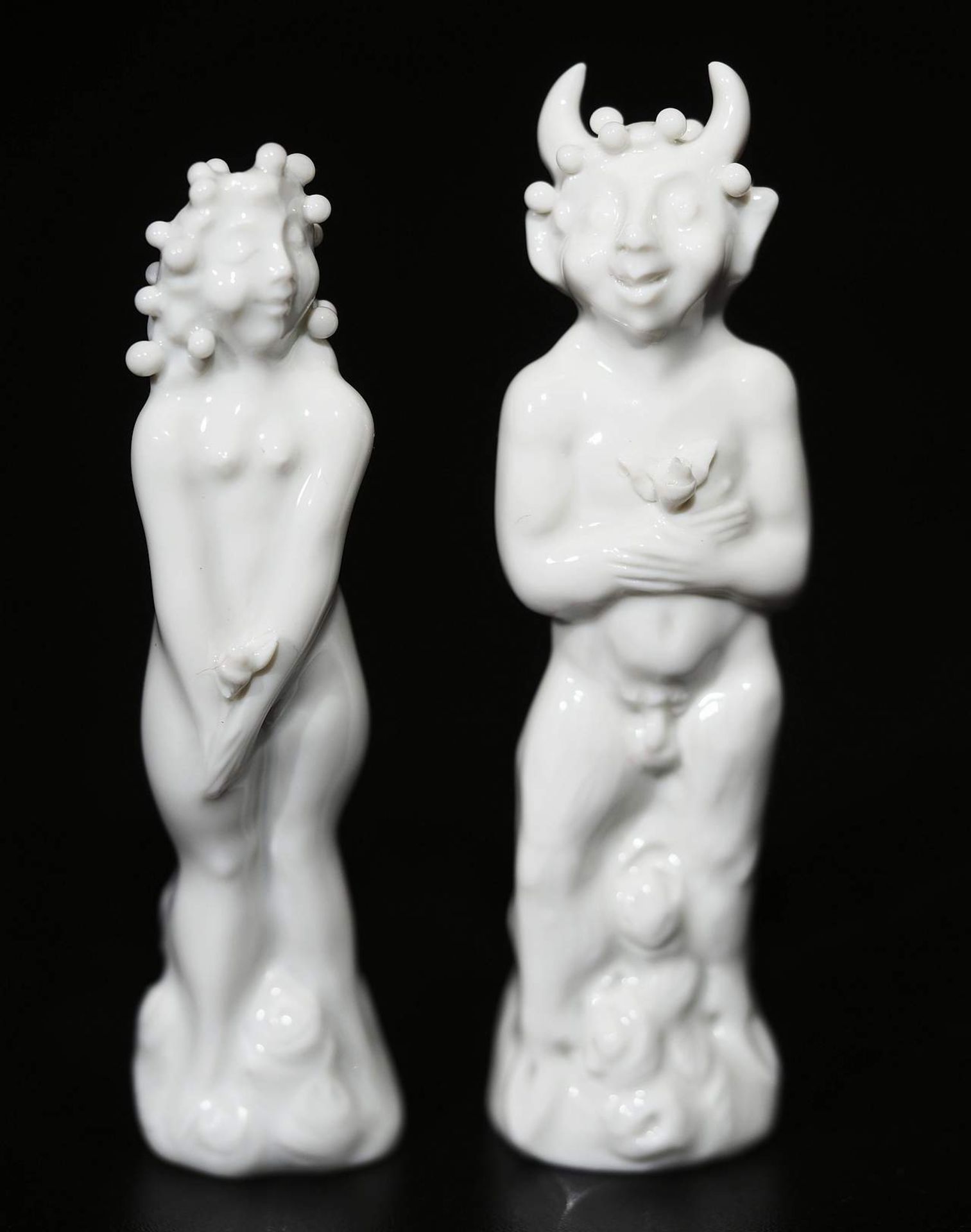 Stilisierte karikative Miniaturfiguren "Braut und Satyr". MEISSEN, 1. Wahl. Entwurf Peter Strang. M - Bild 2 aus 6