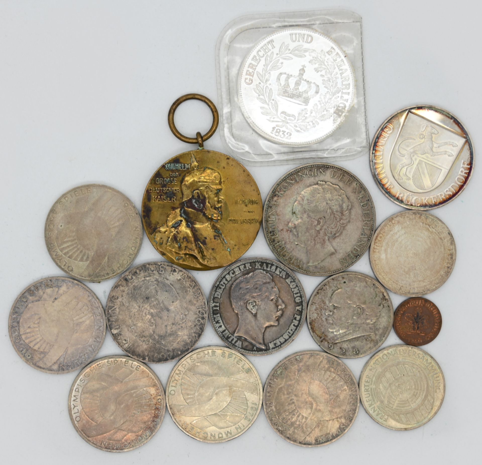 1 Konv. Münzen/Medaillen Silber u.a.