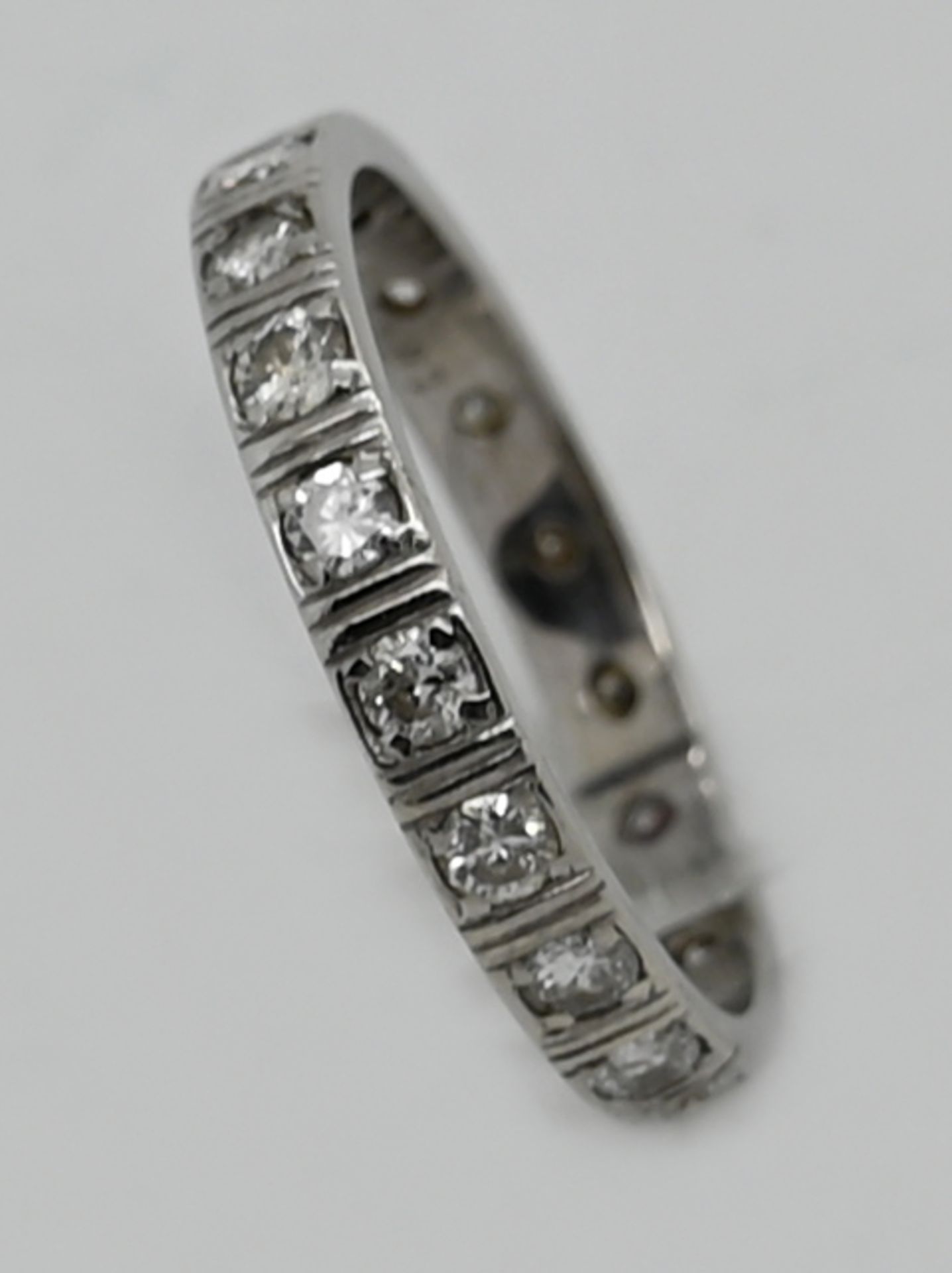 1 Memoryring WG 14ct. mit Brillanten Tsp. - Bild 2 aus 2