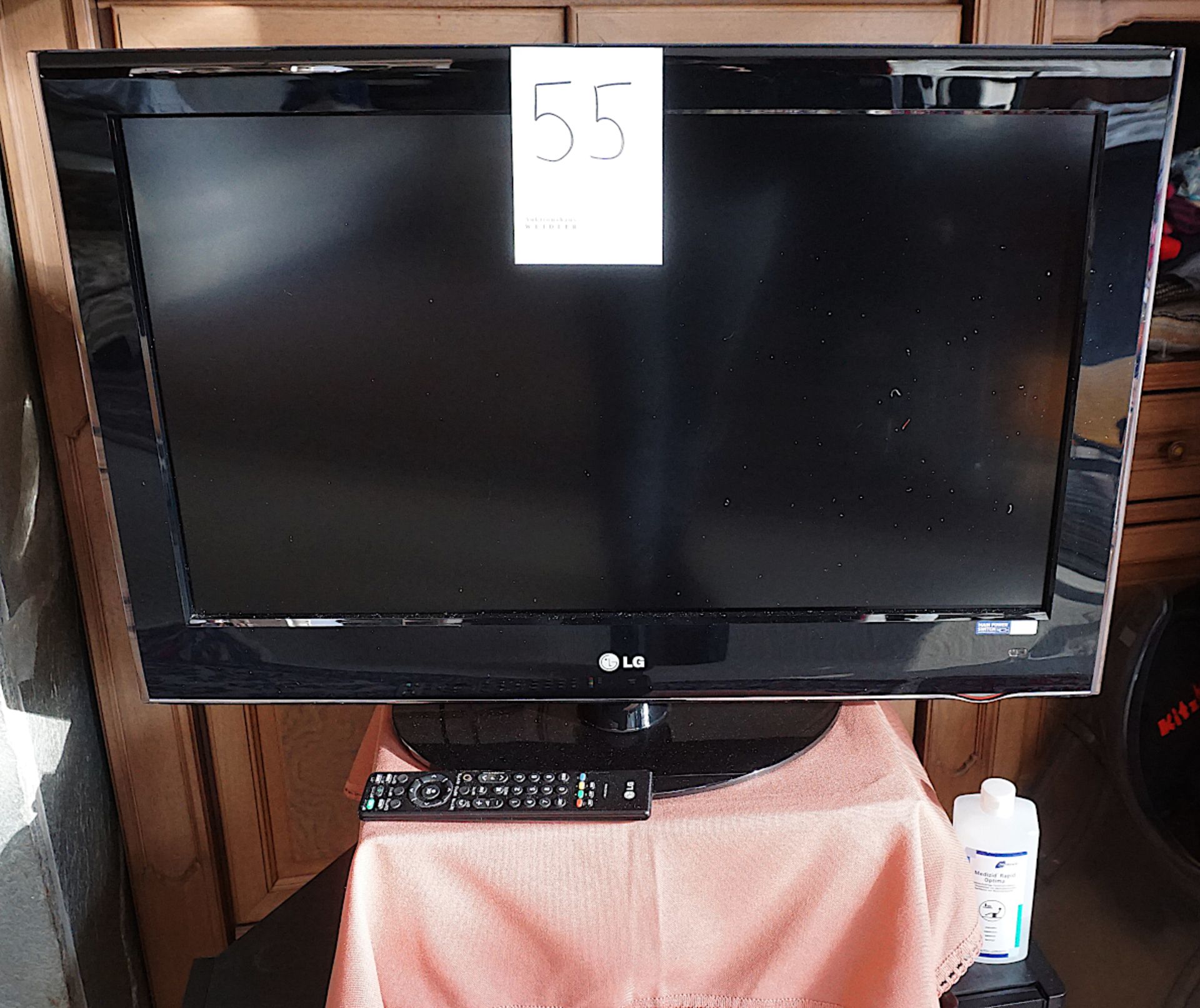 1 LG TV 80cm, Elektrogeräte, Bücher, Textilien, Pokale, Hausrat, Sessel, - Bild 2 aus 5