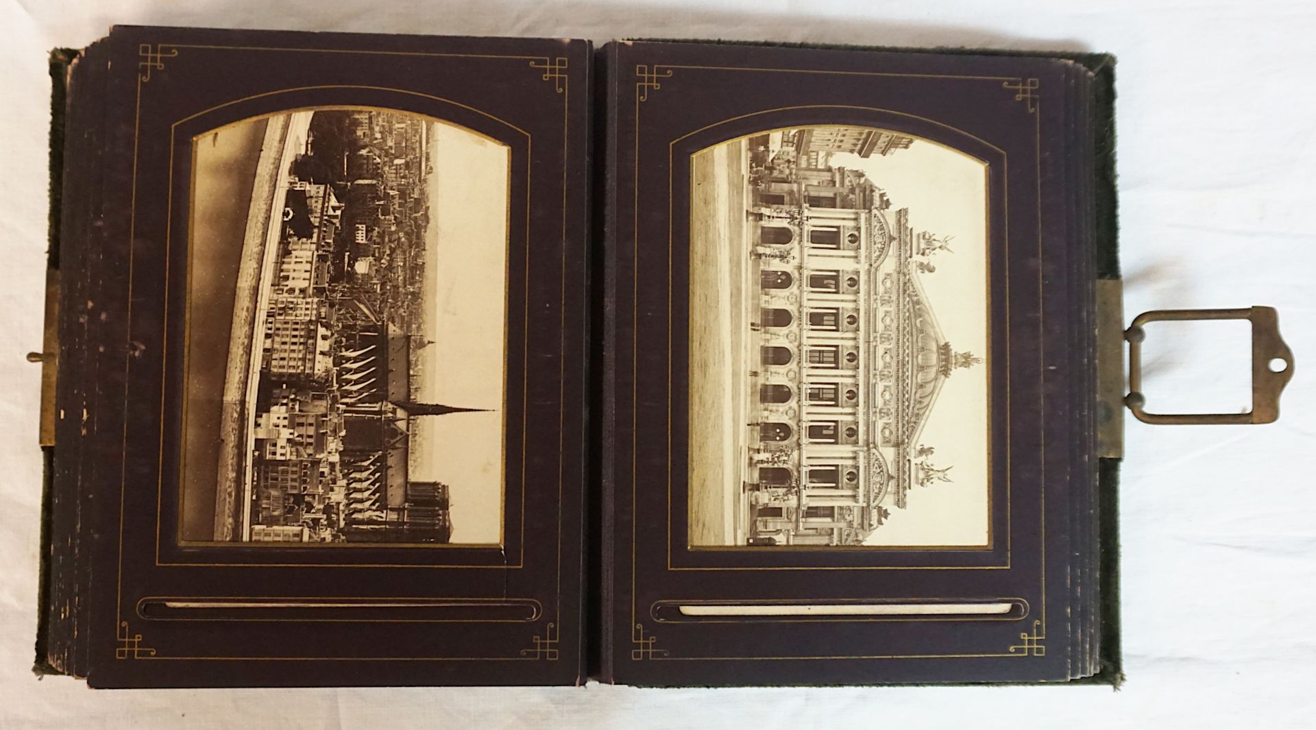 1 Postkartenalbum wohl Ende 19./Anfang 20. Jh. mit ca. 30 Kunstkarten versch. Pariser Sehenswürdignk - Bild 3 aus 4