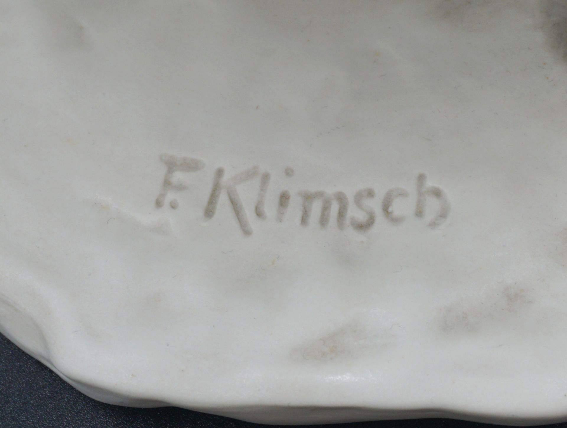 1 Bisquitporzellanfigur ROSENTHAL, Kunstabteilung Selb "Die Hockende" bez. F. KLIMSCH (wohl Fritz K. - Image 5 of 6