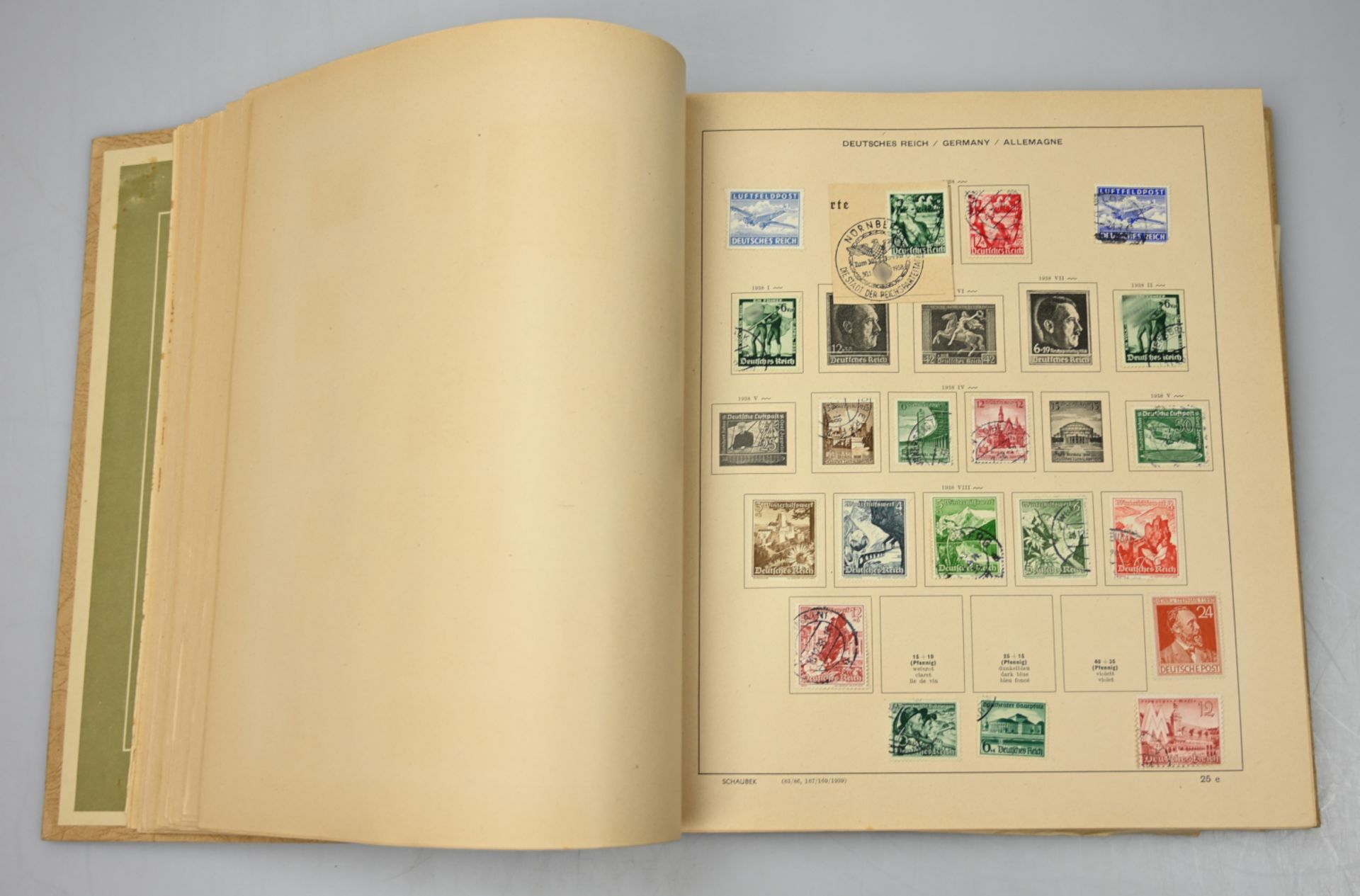1 Briefmarkenalbum SCHAUBEK 1939, min. gefüllt, Bayern, Deutsches Reich, Danzig, Tschechoslowakei, u