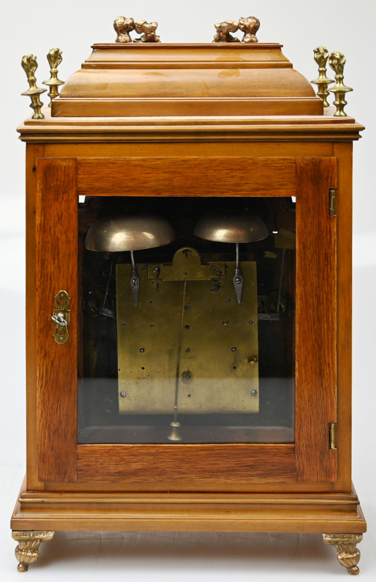 1 Stockuhr wohl um 1800, braunes Holzgehäuse z.T. bemalt/mit Messingapplikationen/-griff - Bild 4 aus 4