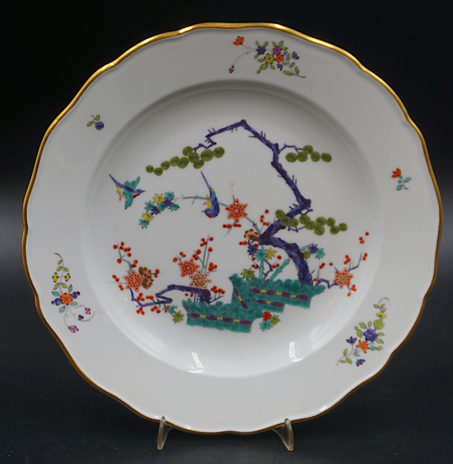 1 Wandteller MEISSEN Pfeifferzeit "Indischer Astdekor" Goldrand ca. D 24,5cm, rücks. dat. 10. Juli 1