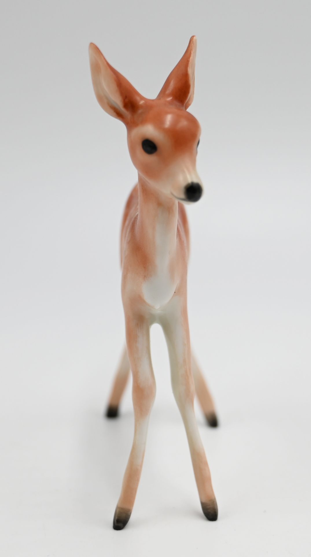 1 Figur Porzellan ROSENTHAL "Bambi", (Fabrikmarke 1953-1957), bemalt, H 9cm, Asp. - Image 2 of 5