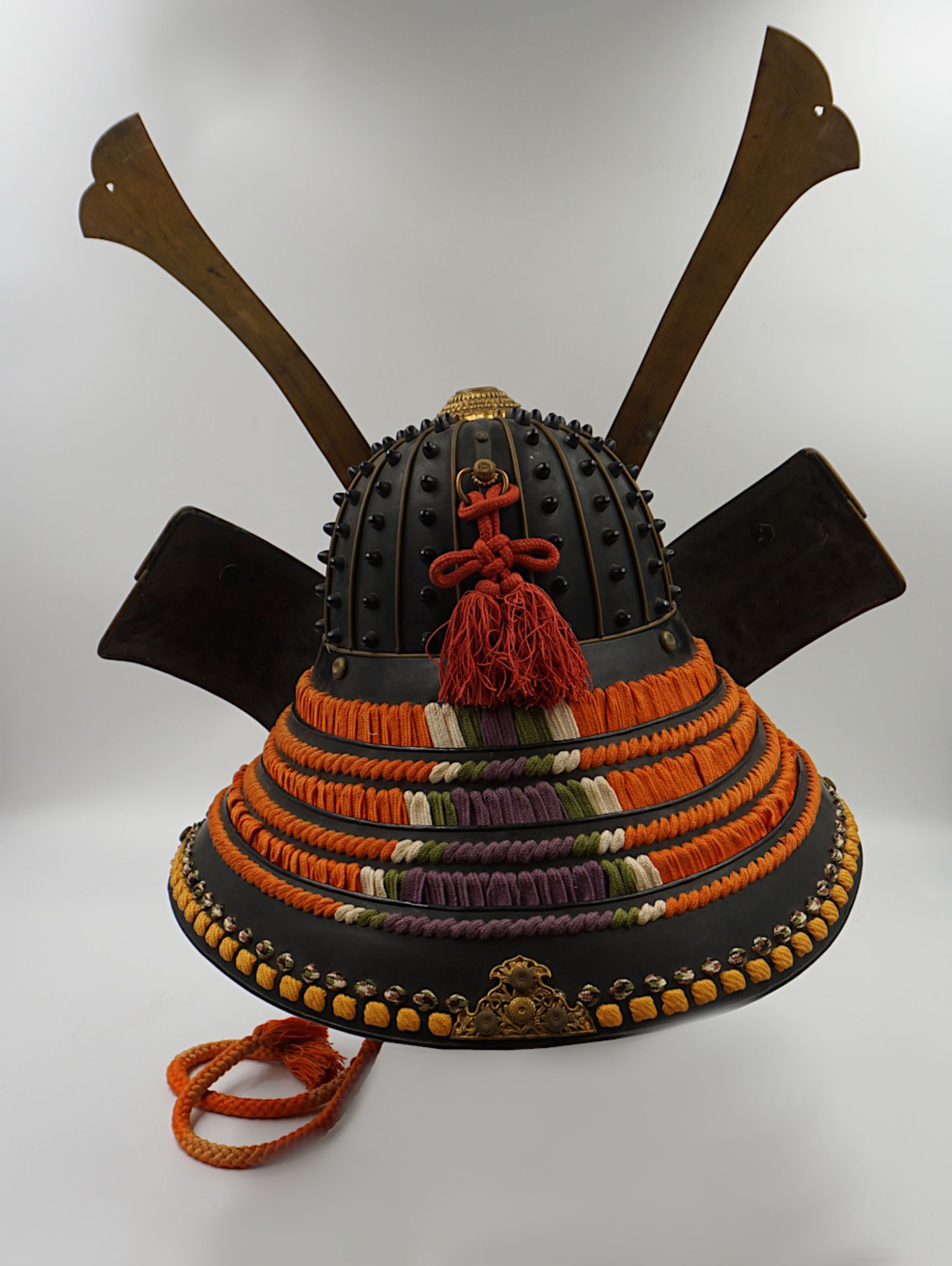 1 Kabuto (Helm eines Samurai) wohl Shōwa-Zeit/20. Jh. - Bild 3 aus 3