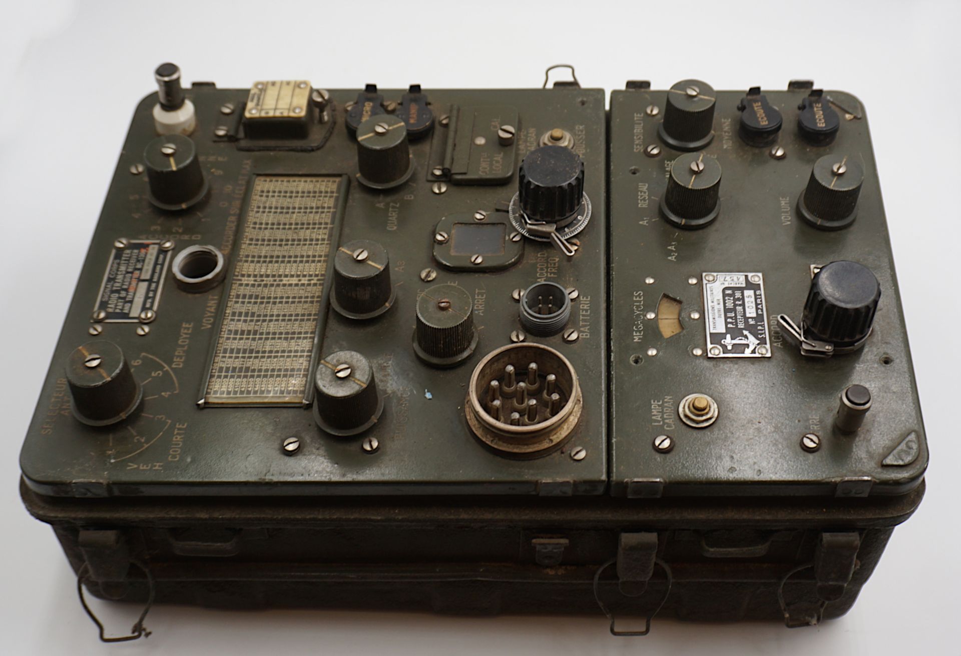 1 Radiotransmitter/Receiver "BC-1306" wohl Frankreich 2. WK