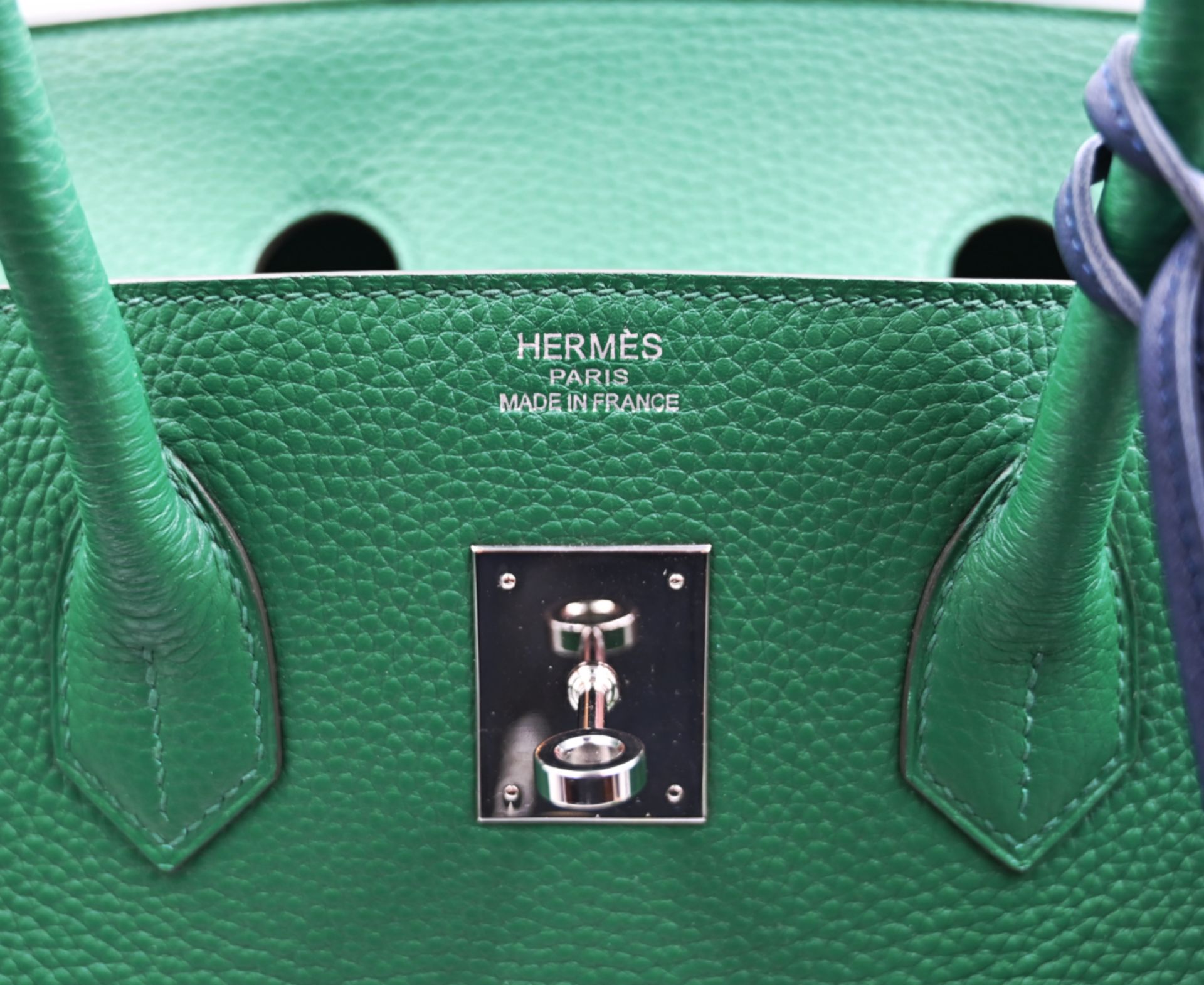 1 Damenhandtasche HERMÈS Modell: Birkin 35 grün - Bild 7 aus 13