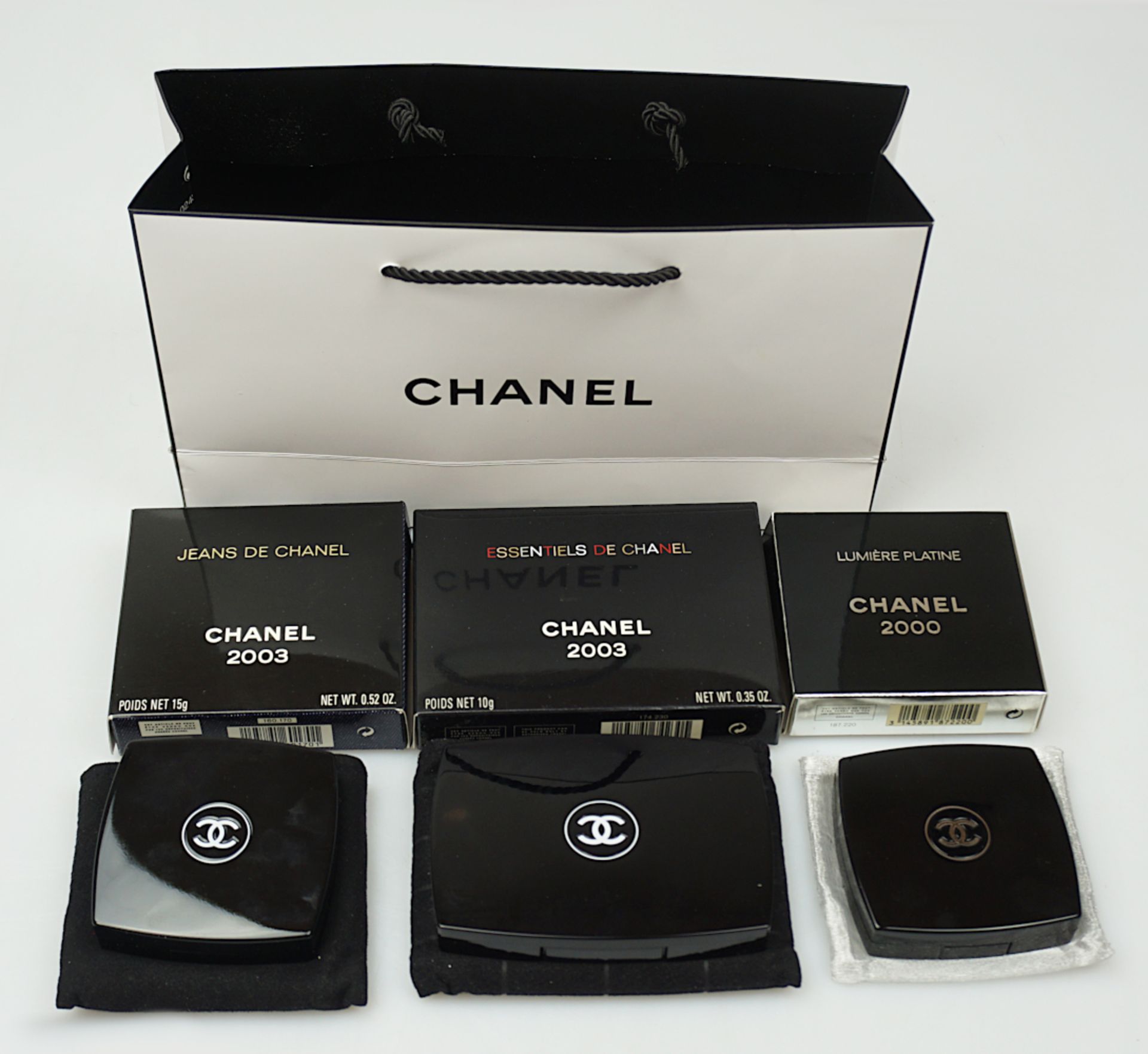 3 Kosmetiksets CHANEL (3x unbenutzt) 2000/ 2003 Sondereditionen wie z.B. Jeans de Chanel in der Chan