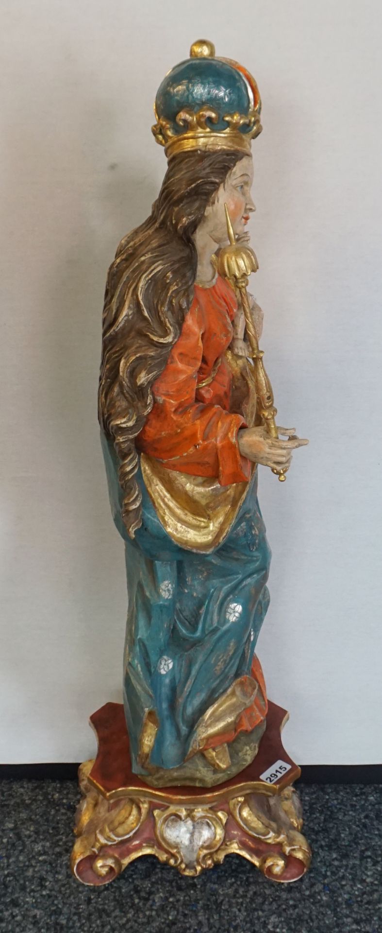 1 Holzfigur 20. Jh. wohl EICH, Oberammergau "Madonna mit Kind" ca. H 92cm, Sockel H ca. 16cm, - Image 2 of 5